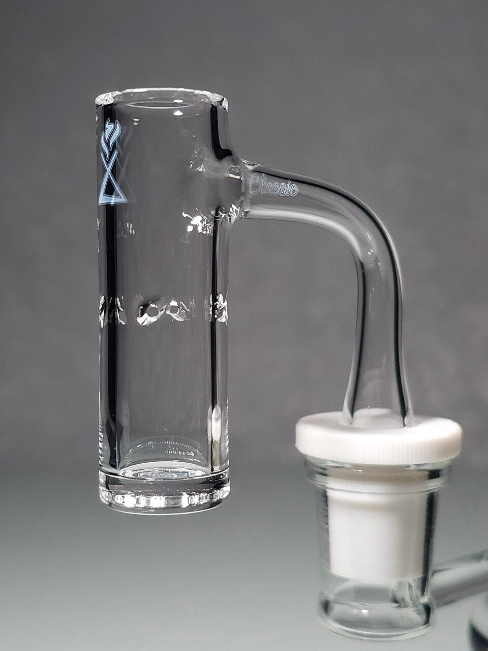 14/90 Classic Luna Victory glass made of quartz by Victory Glassworks, featuring a sleek, transparent design with intricate details.