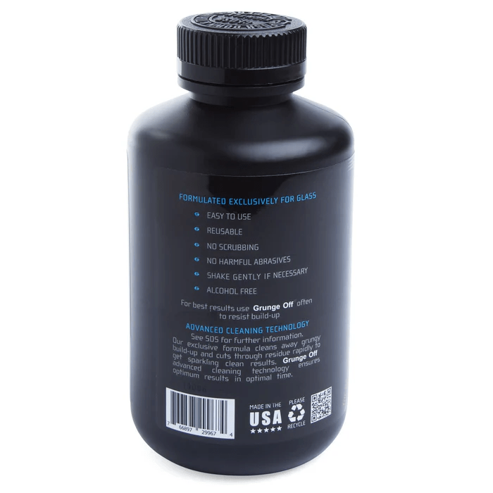 16oz Grunge Off Super Soaker glass cleaner bottle from Grunge OFF, designed for cleaning stubborn grime and residues.