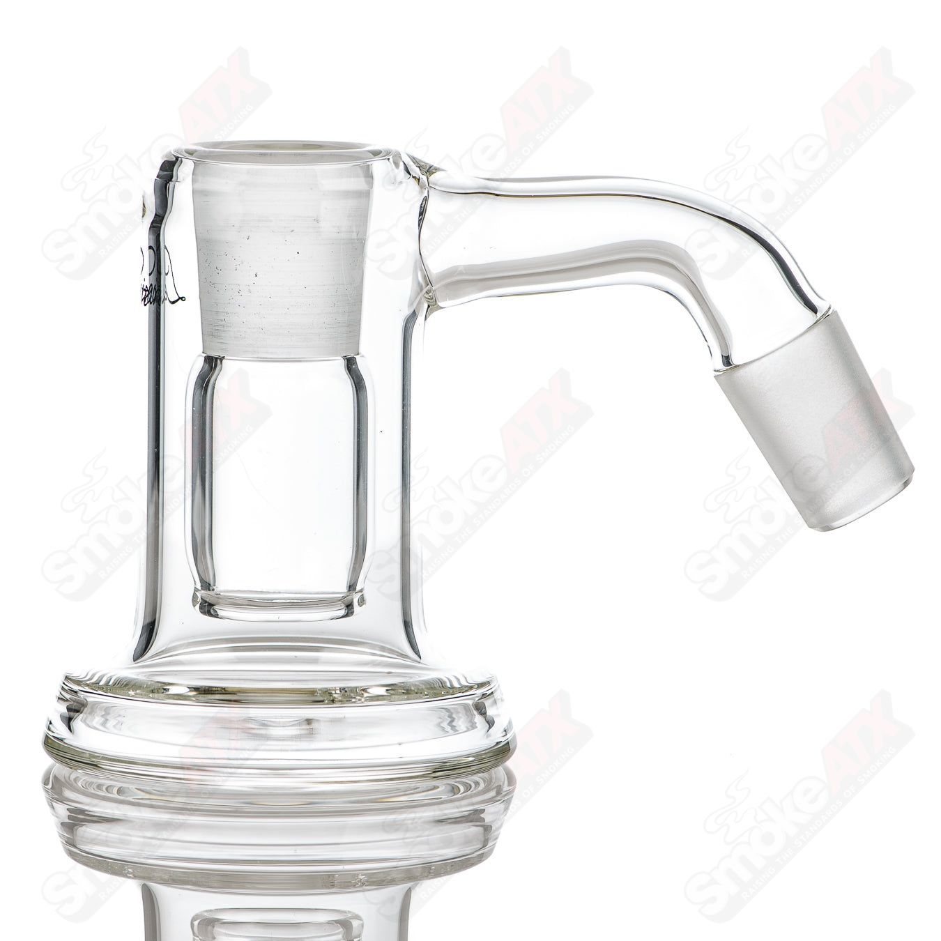 Leisure Glass 18/45 Drycatcher glass with calligraphy logo, clear leisure drinkware for casual use.