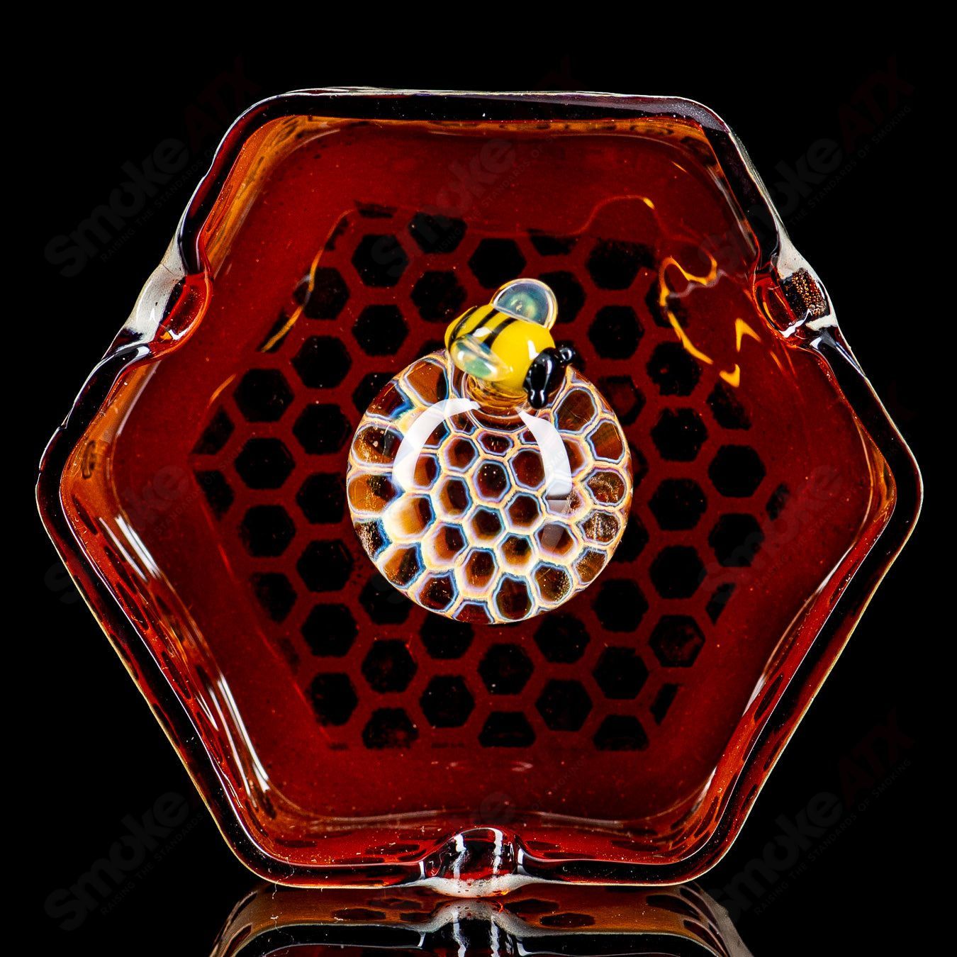 Joe P Glass honeycomb ashtray, 420 products ash tray with a textured honeycomb design, ideal for smoking accessories.