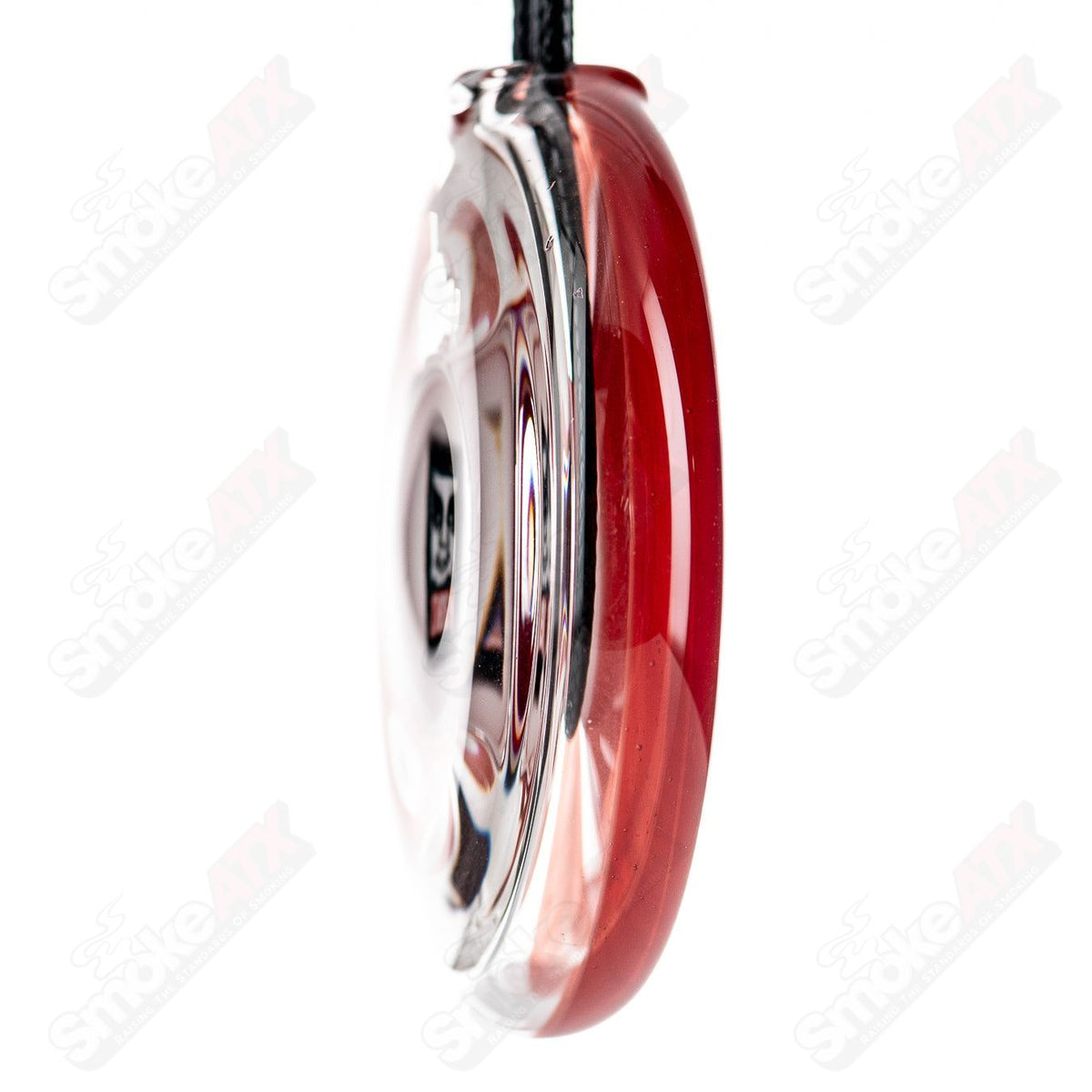 Karl73 Obey Milli pendant made of glass, featuring a colorful design, perfect as a stylish and unique jewelry accessory.