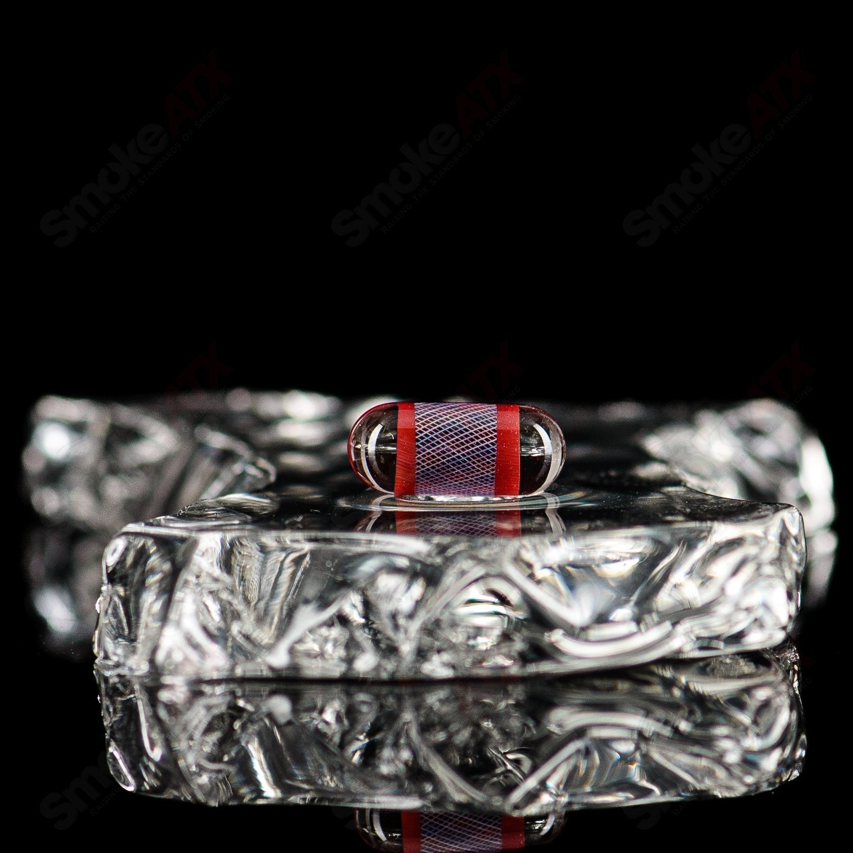 Clear pillar dosa glass with pearl and insert design, showcasing a sleek and elegant drinking glass by dosa glass.