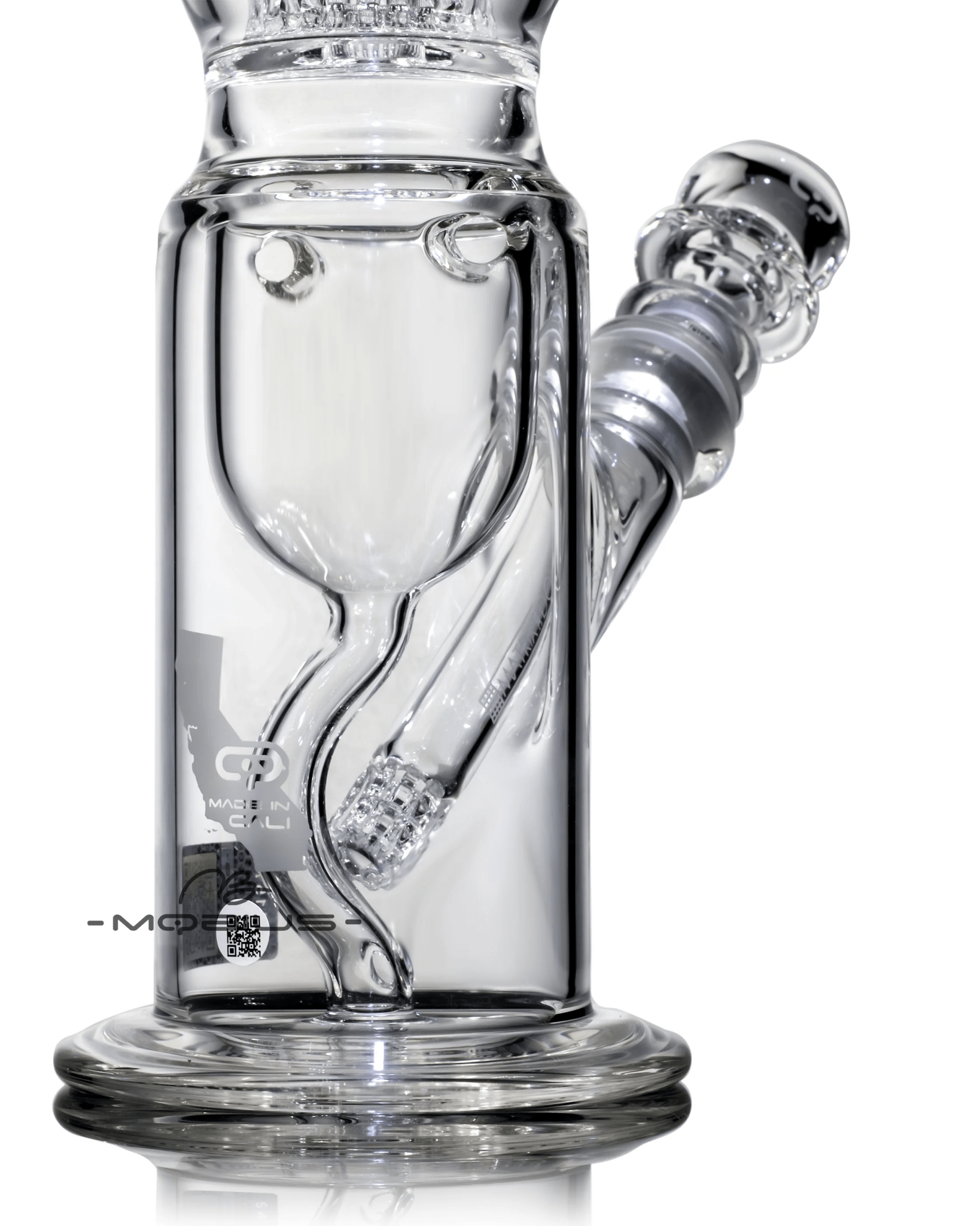 Mobius Nanocycler V3 Matrix Perc glass waterpipe with intricate percolator design for smooth filtration.