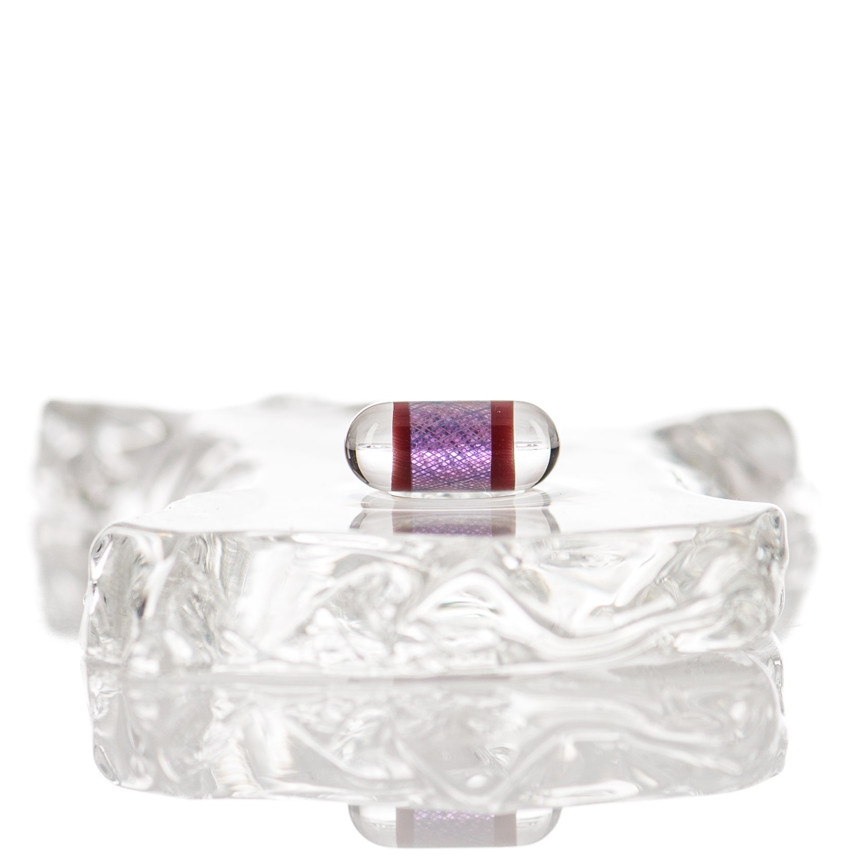 Dosa Glass Pillar Dosa Glass with pearls and inserts, clear glass design suitable for serving beverages or desserts.