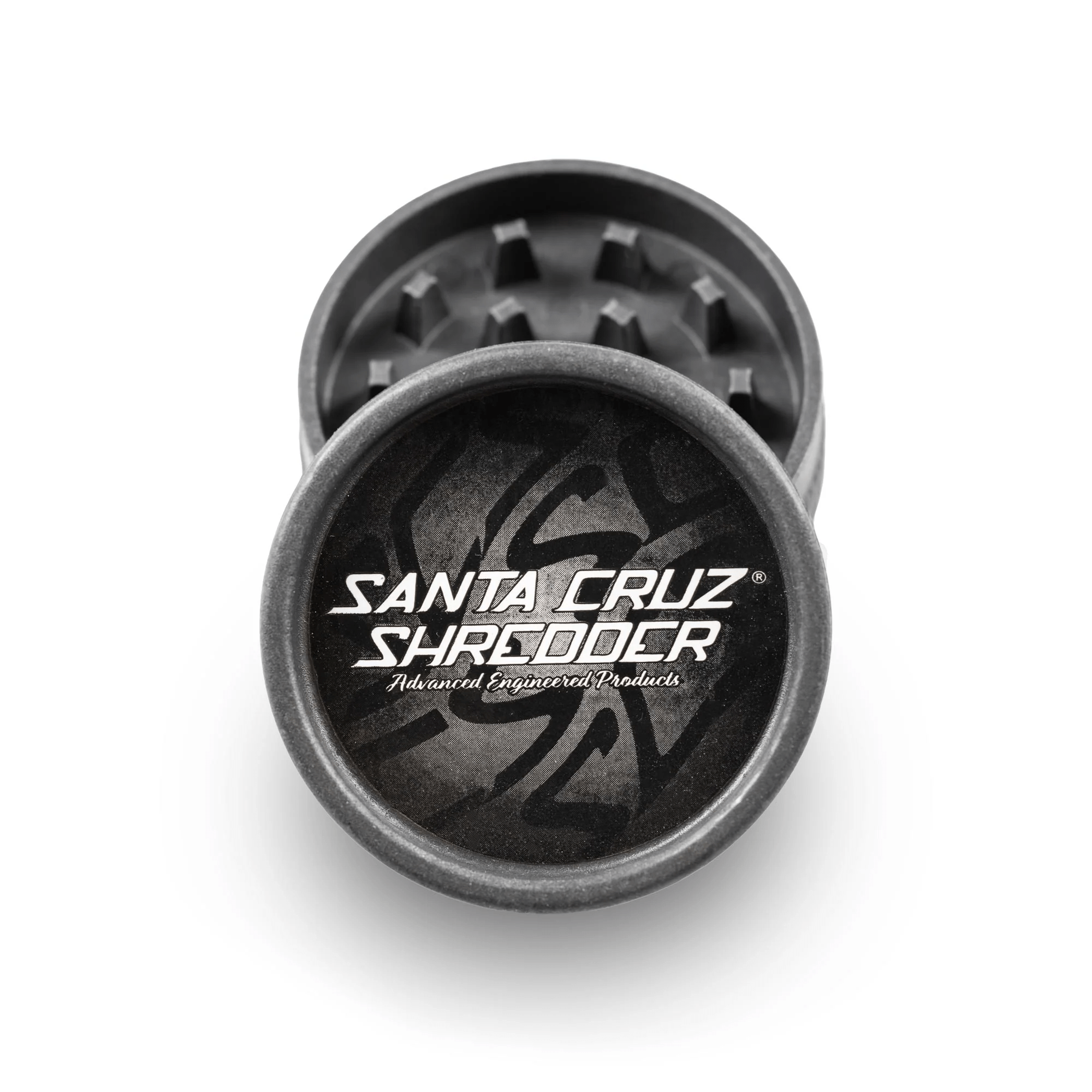 Santa Cruz Shredder SCS Hemp 2-piece grinder with durable metal construction and textured grip for easy grinding.