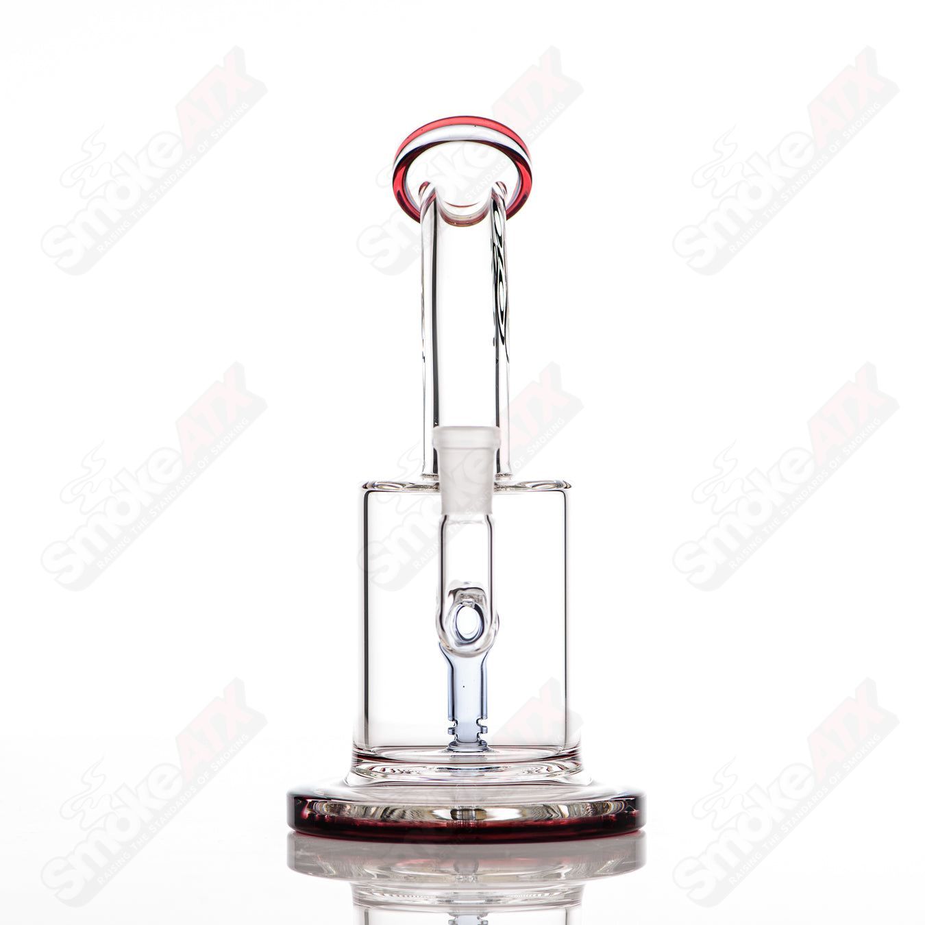 Toro Glass 10mm Macro XL concentrate rig with dual-color foot and mouthpiece, featuring a sleek glass design for concentrates.