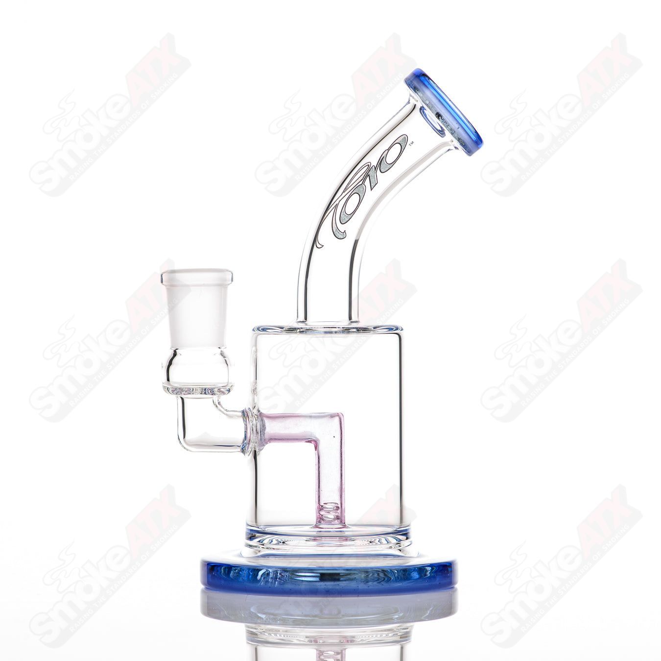 Toro 14mm Macro XL glass concentrate rig with dual-color foot and mouthpiece, featuring a large 14mm opening for concentrates.