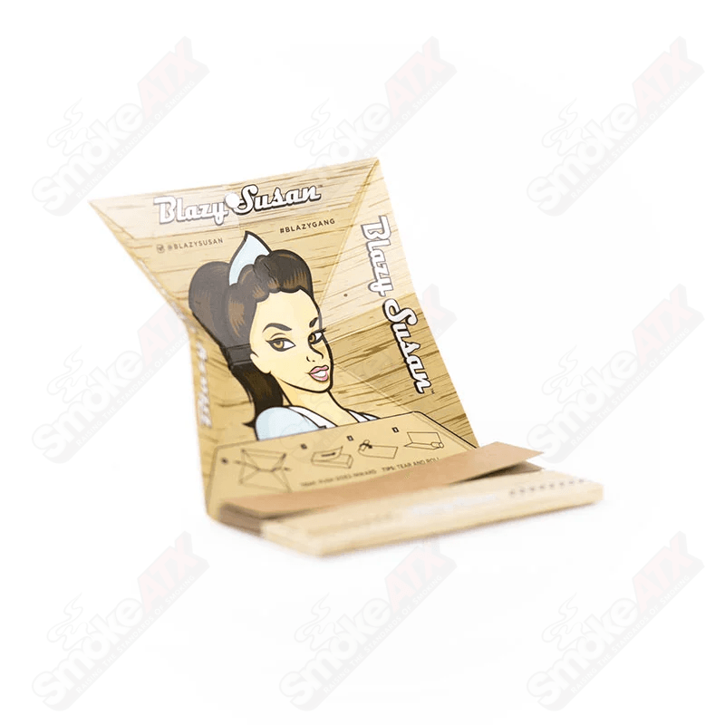 King size slim unbleached deluxe rolling kit by Blazy Susan, includes rolling papers and accessories for smoking.