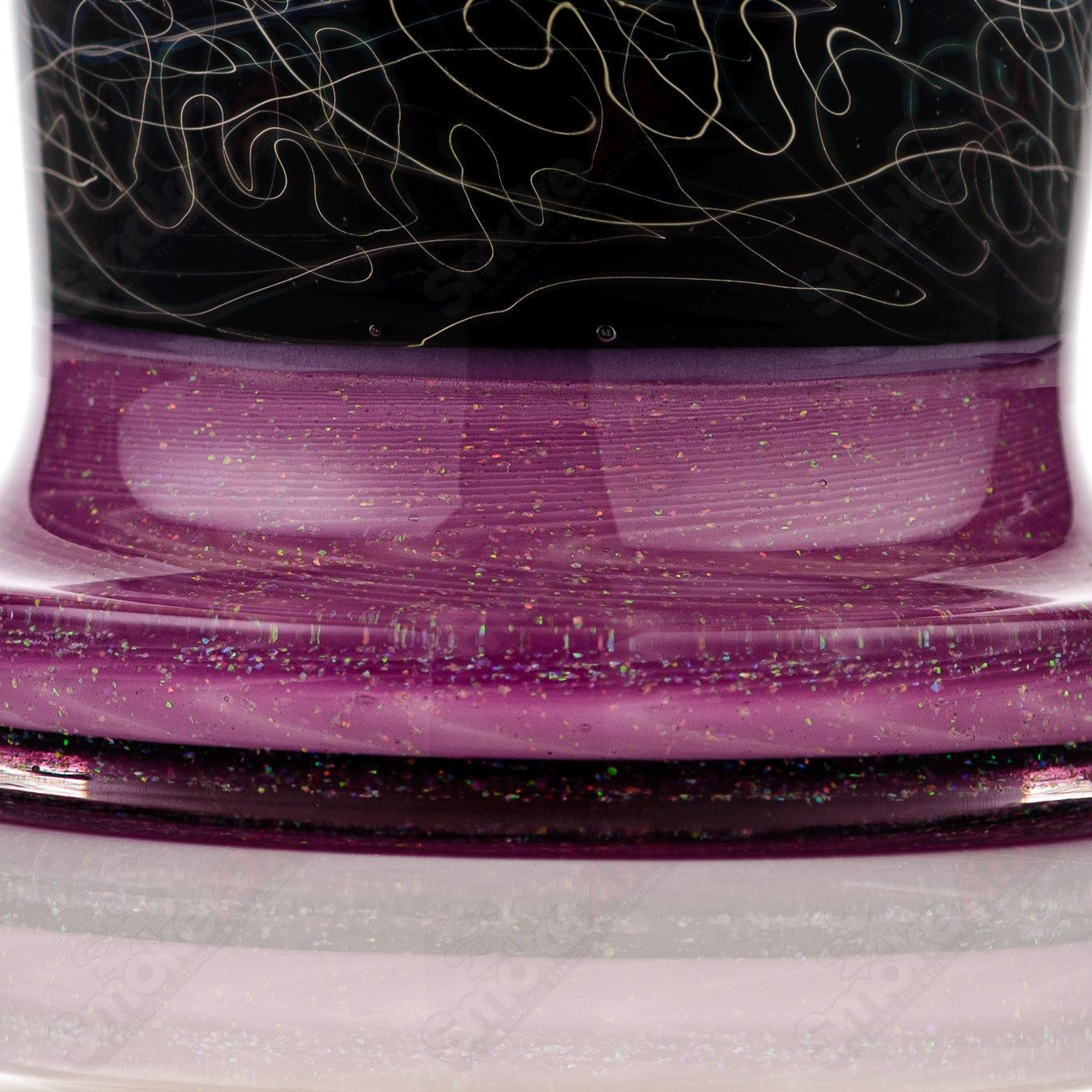 Calmbo Scribble Tech drinking glass featuring Eusheen design, a colorful and artistic heady glass cup for beverages.