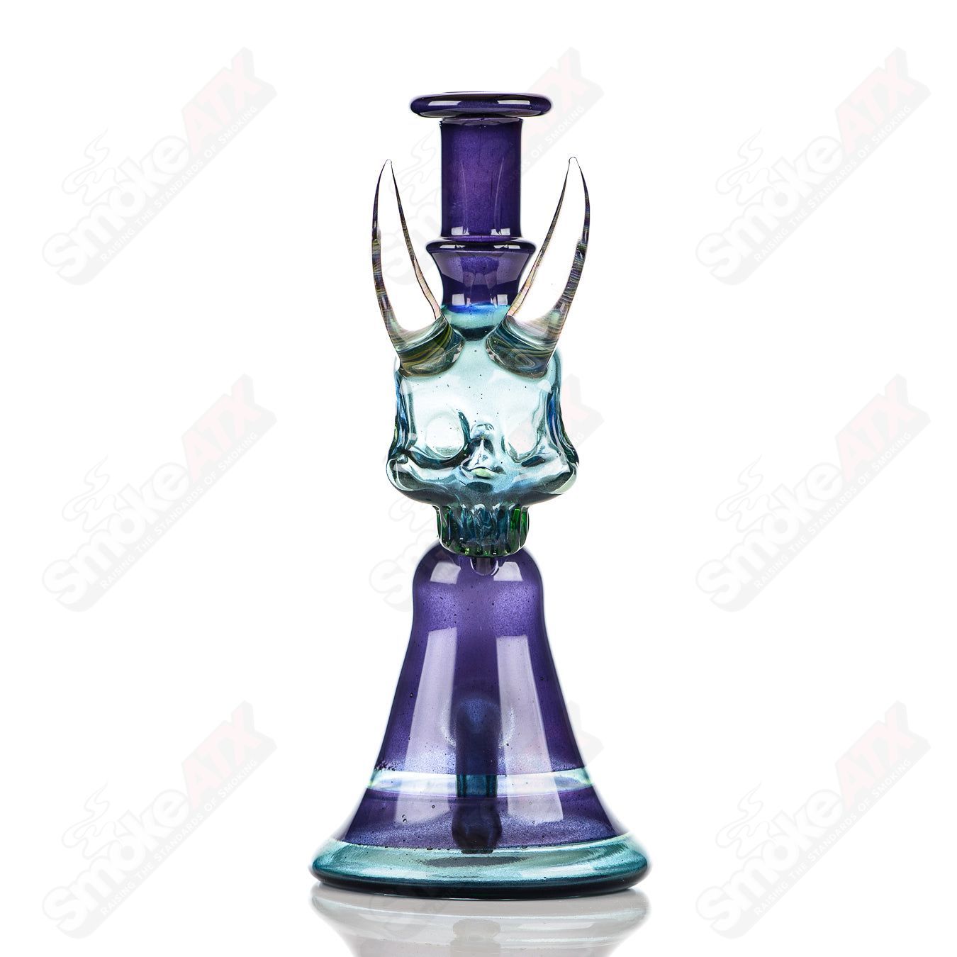 Brando Skull Jammer Rig made of glass, designed for concentrate use, featuring a skull-shaped body in vibrant heady glass art.