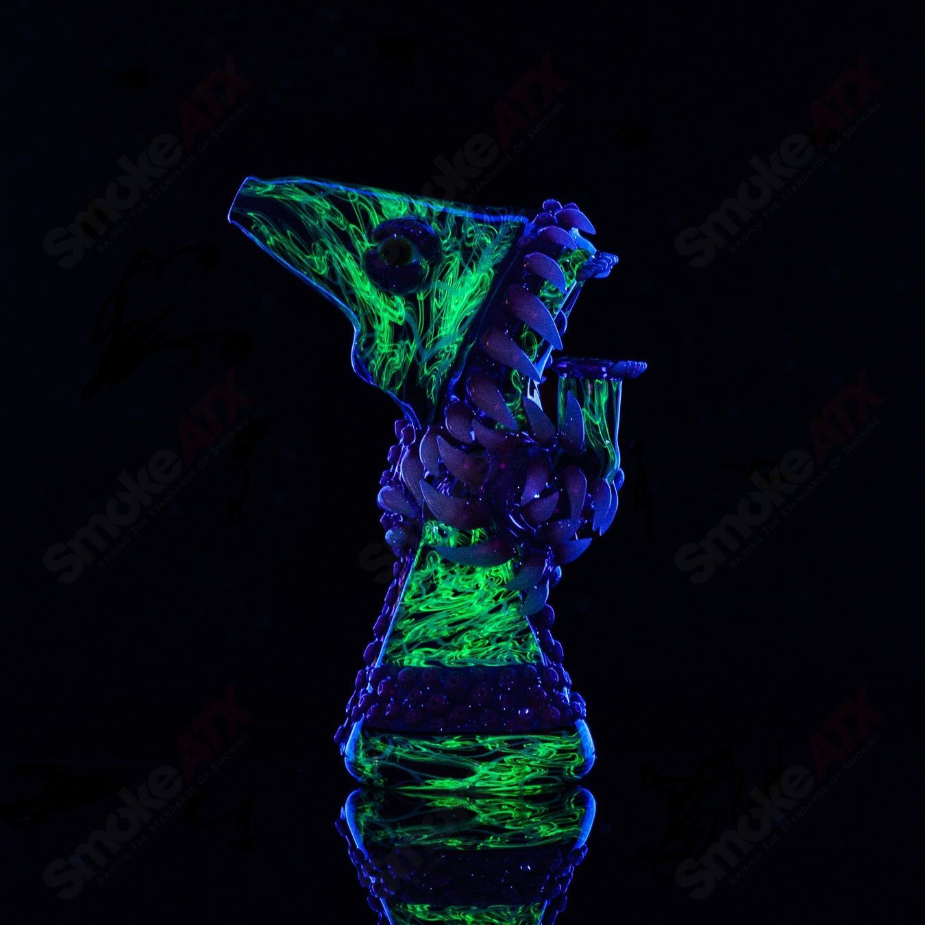 Salt Glass UV ReCurl by Scomo Moanet and Salt, heady glass concentrate rig with Toro and Salt Grail included, vibrant UV design.