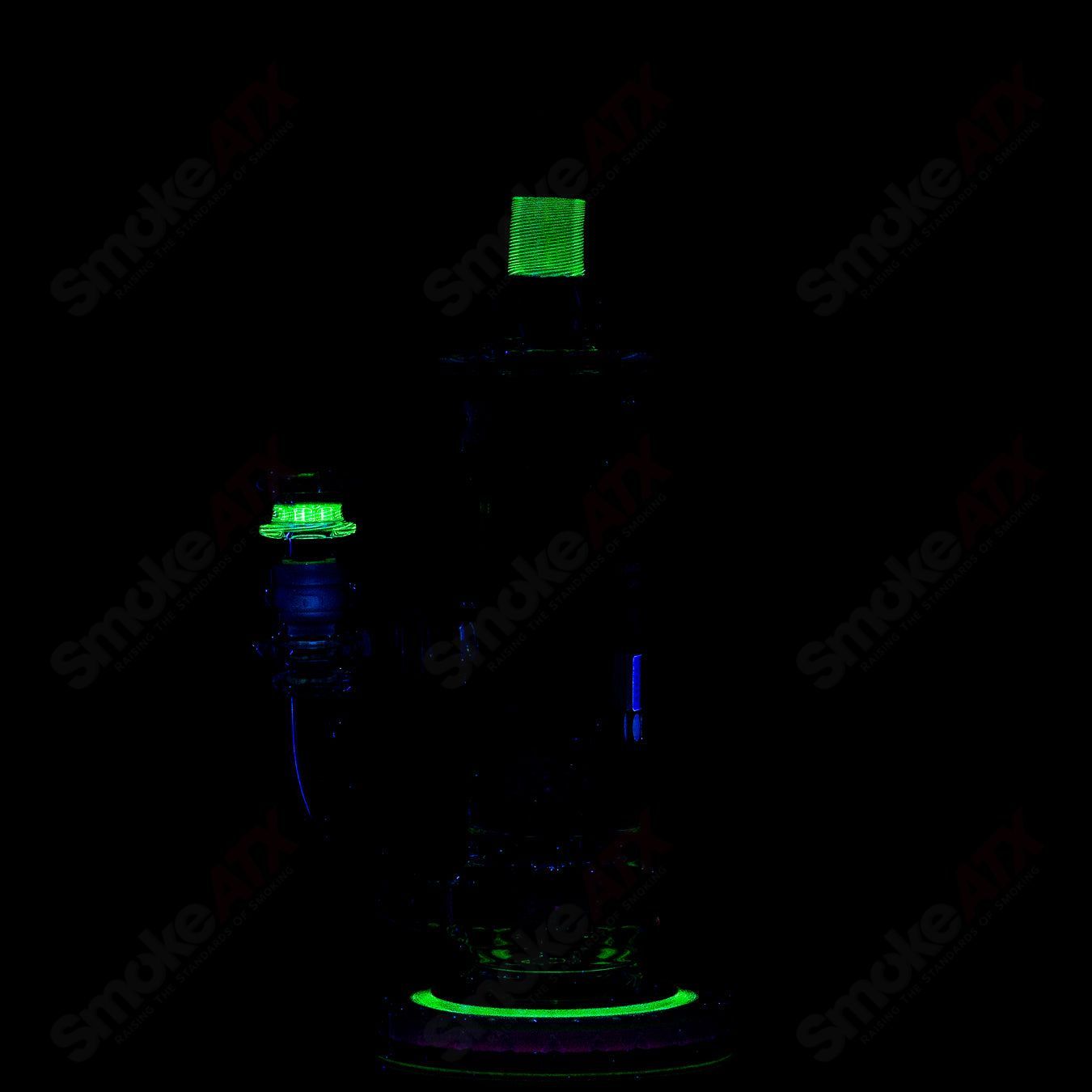 Mobius 60T V5 Hybrid Series stereo matrix waterpipe made of clear glass with intricate design details.
