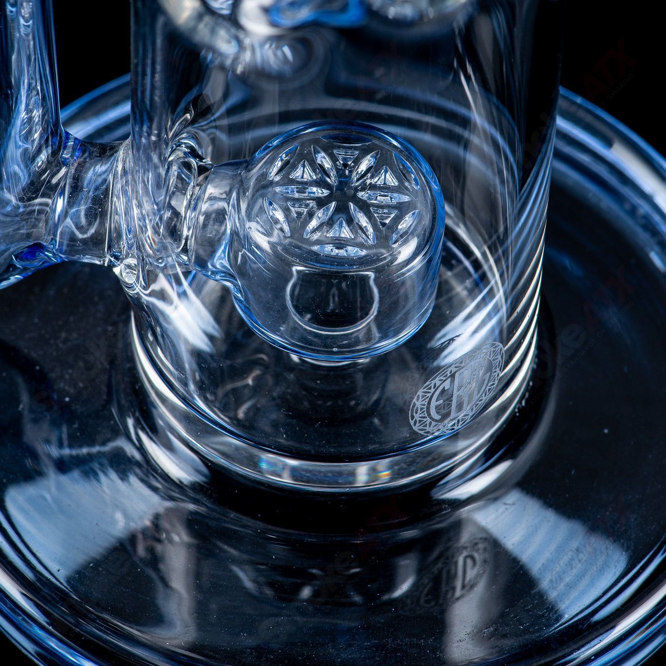 Fat Boy Glass straight fab glass in vibrant color, featuring sleek design and clear glass material for stylish beverage enjoyment.