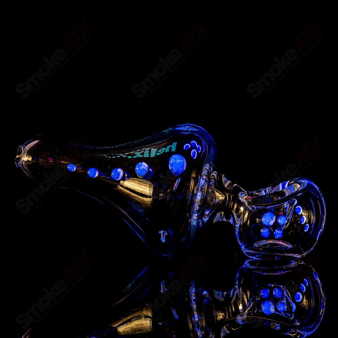 American Helix OG UV Daily Driver Classic Helix glass pipe with a clear design and helix pattern for smooth smoking.