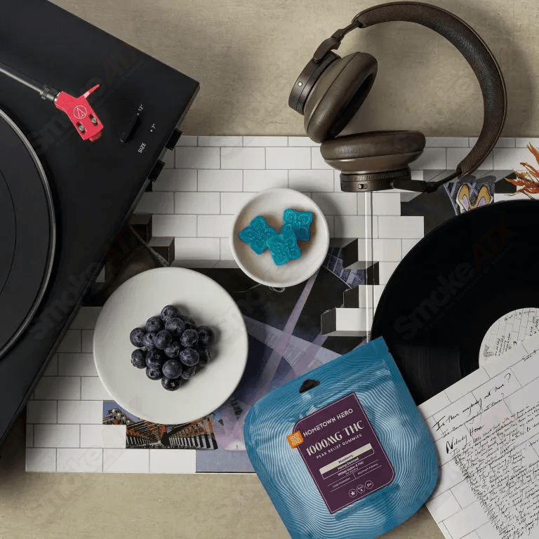 Blueberry Delta 8 Peak Gummies by Hometown Hero, hemp edibles with 1000mg Delta 8 THC, featuring blue blueberry flavor.