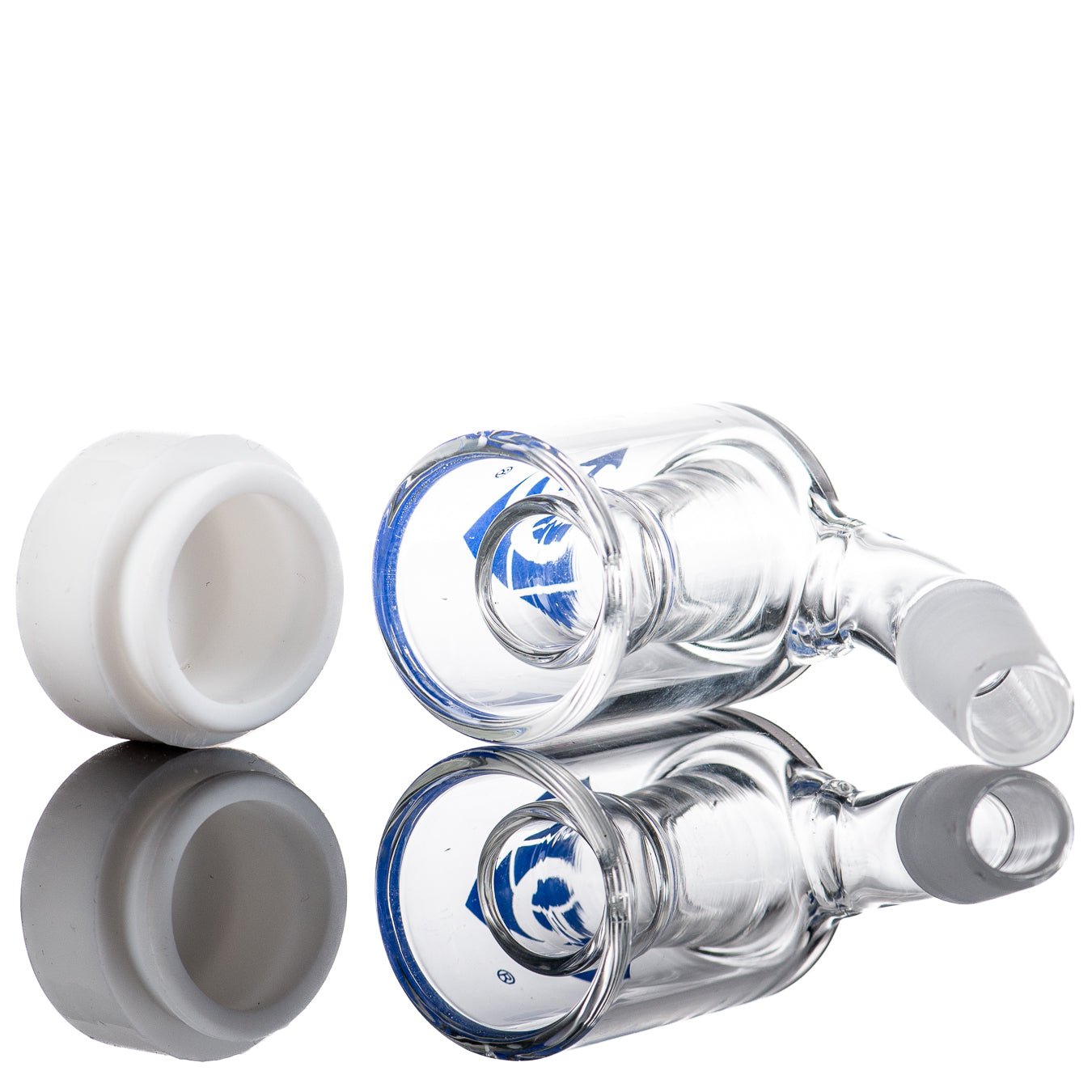 Smoke ATX 14/45 Mini Silicone Bottom Dry Catcher in diamond-shaped glass with silicone base for dry herb collection.