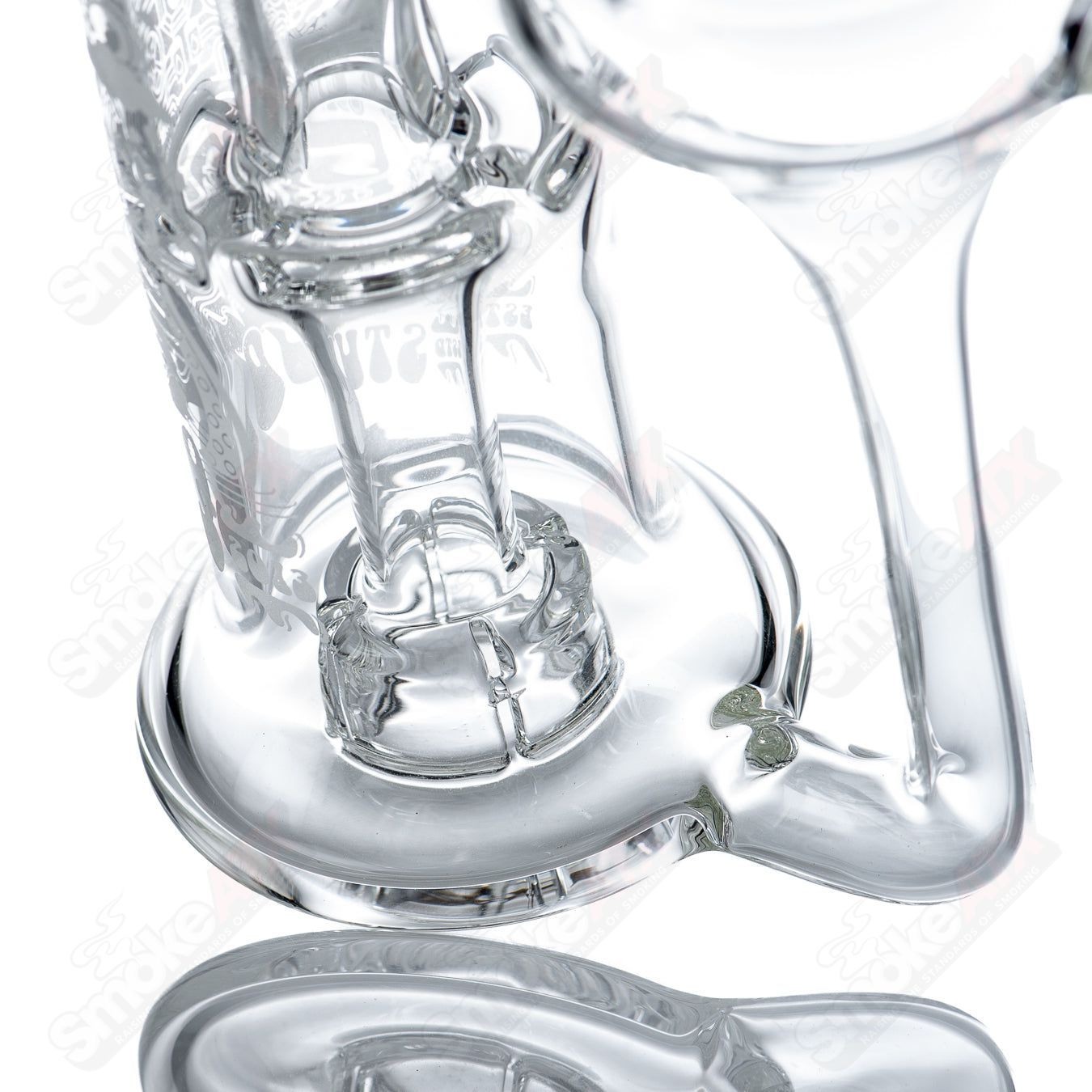 14mm RBH concentrate rig by Bear Mountain Studios, featuring colorful heady glass design with intricate patterns and a sturdy base.