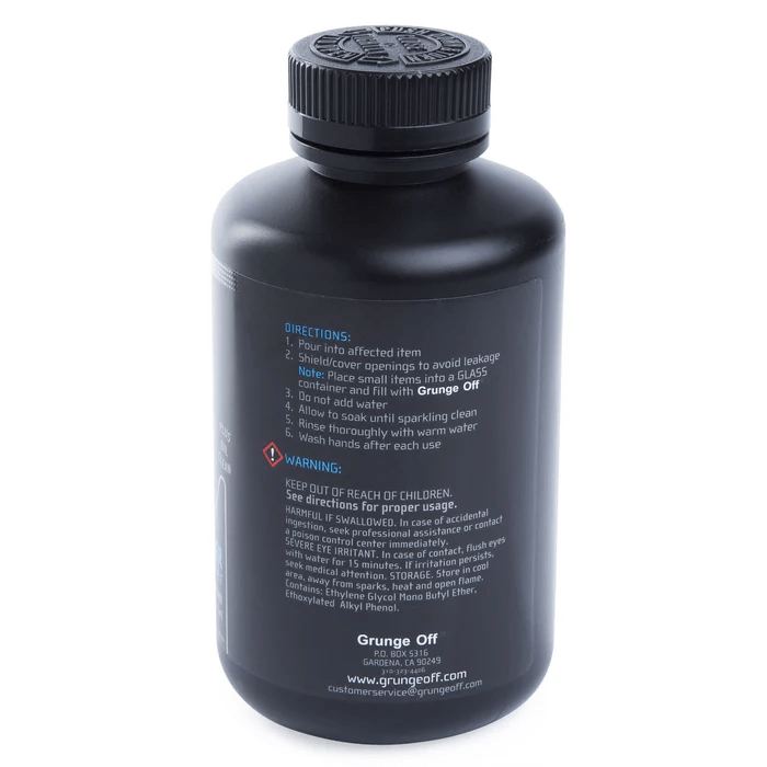 16oz Grunge OFF Super Soaker glass cleaner bottle with spray nozzle, designed for removing tough grime from glass surfaces.