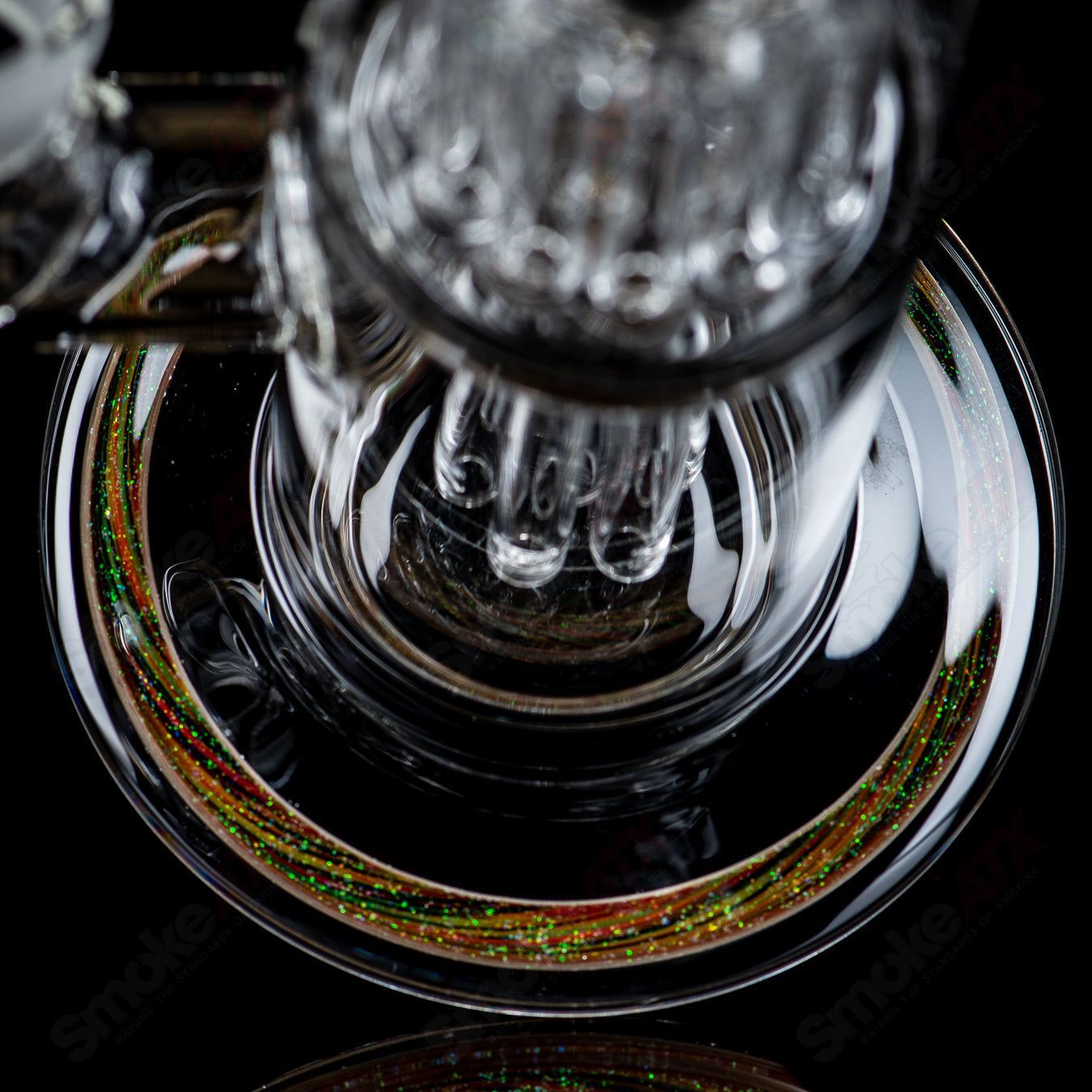 Toro 18mm 7/13 arm perc straight glass tube with worked sections, designed for smooth smoking experience.