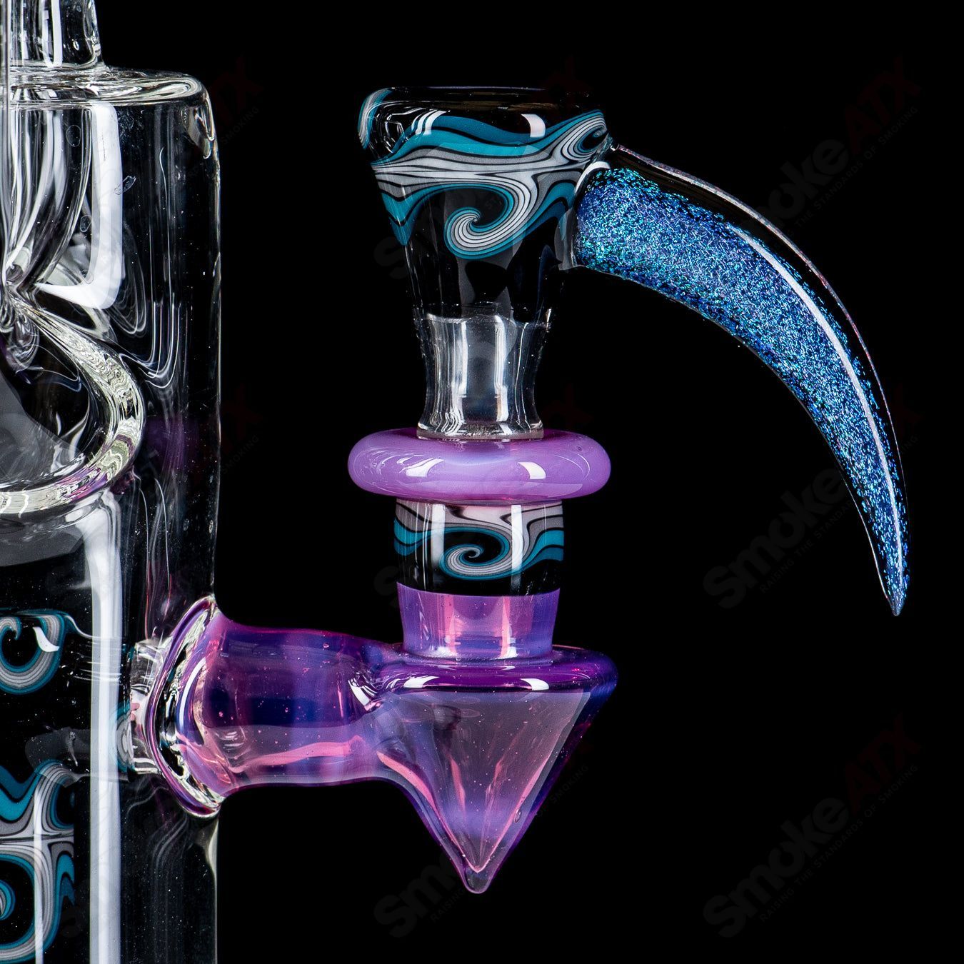 21-inch Zyklon Recycler by Mad Rob Glass, handcrafted heady recycler with intricate glass details and vibrant colors.