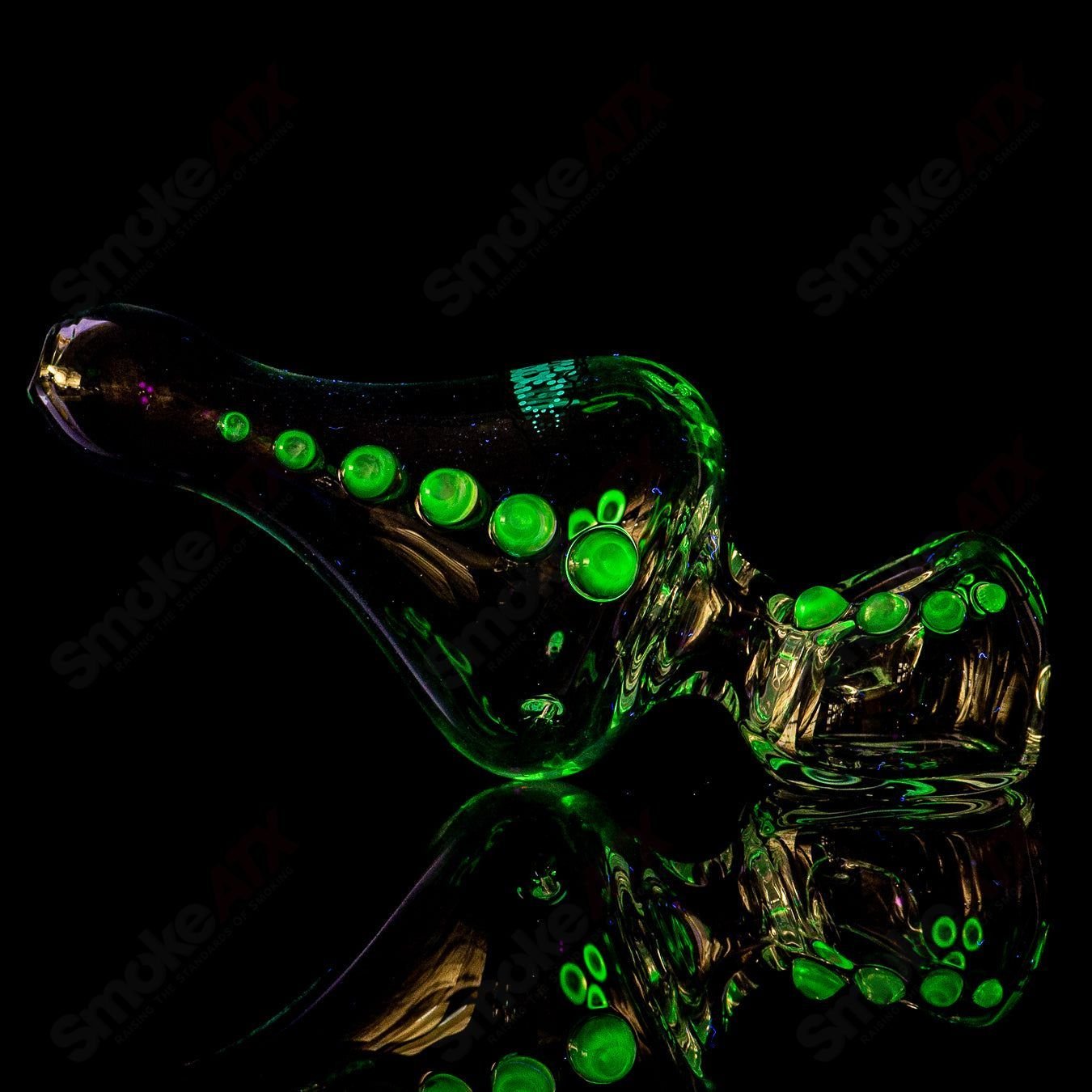 American Helix #3 OG UV Daily Driver Classic Helix glass pipe with a sleek design and colorful UV accents.
