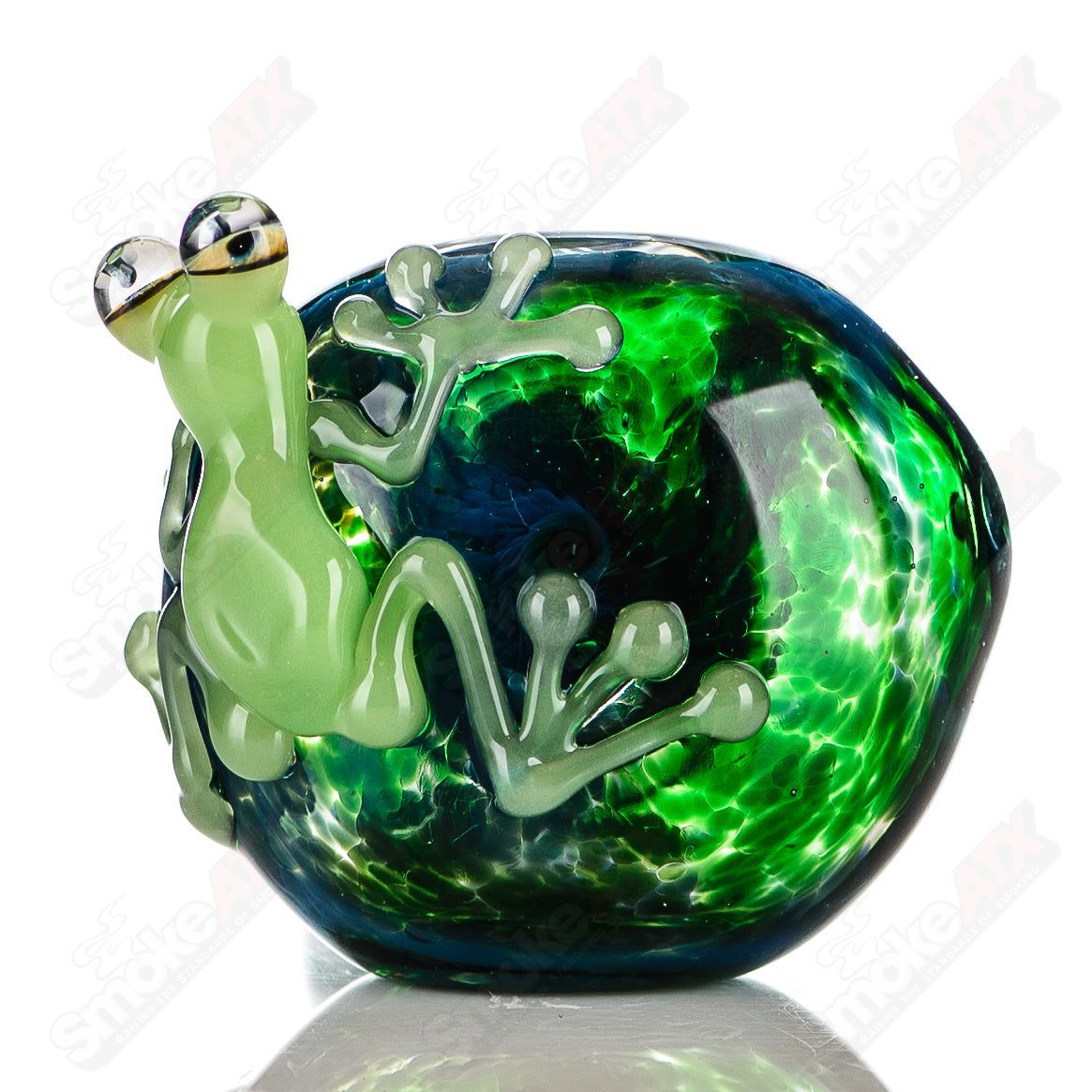 Beezy Glass #4 Frog Spoon pipe, clear glass with a detailed frog design, showcasing smooth curves and craftsmanship.