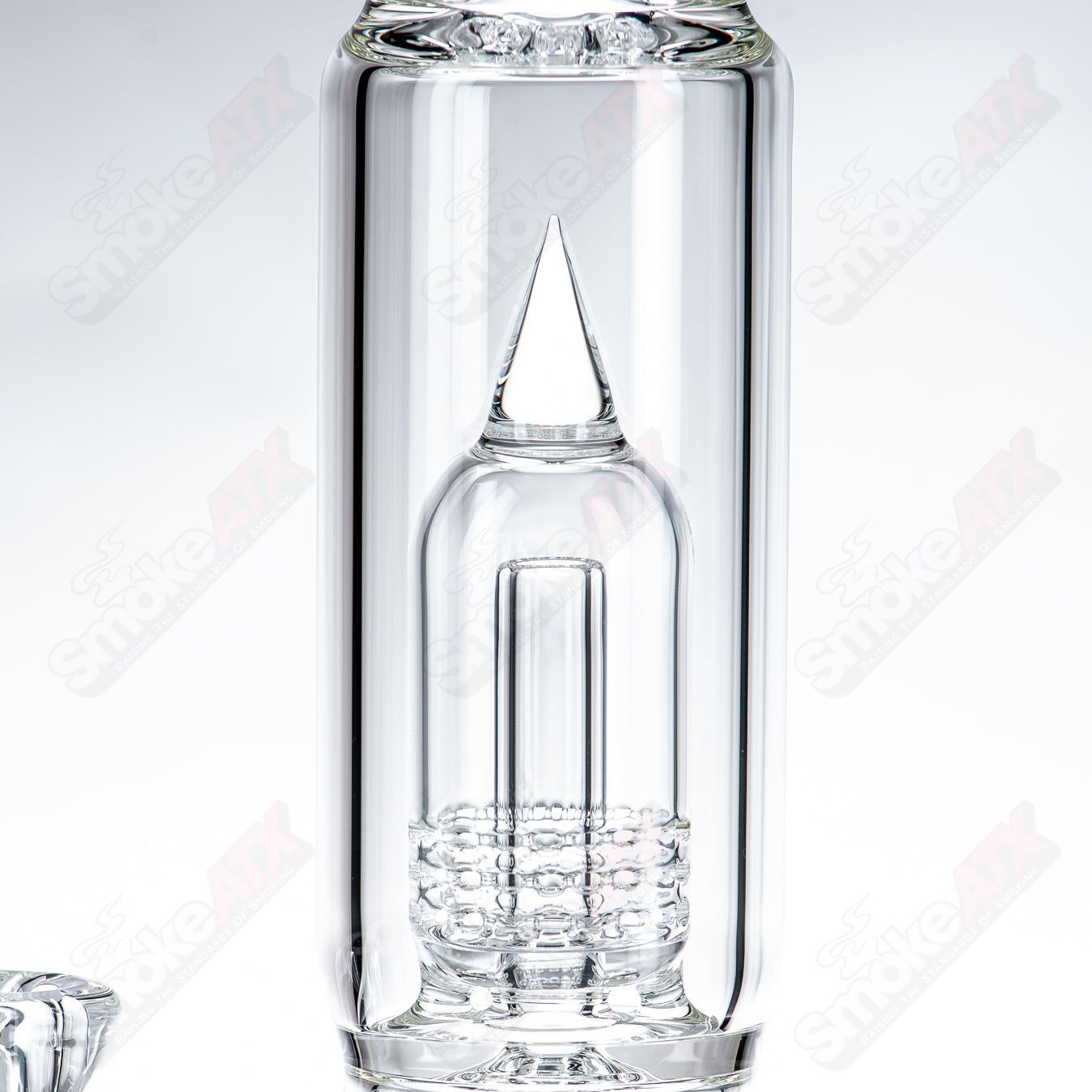 Sovereignty Glass 50mm Grid Dome Straight Tube with 3-Cut 360 Stem, straight neck, and splash guard for smooth smoking experience.
