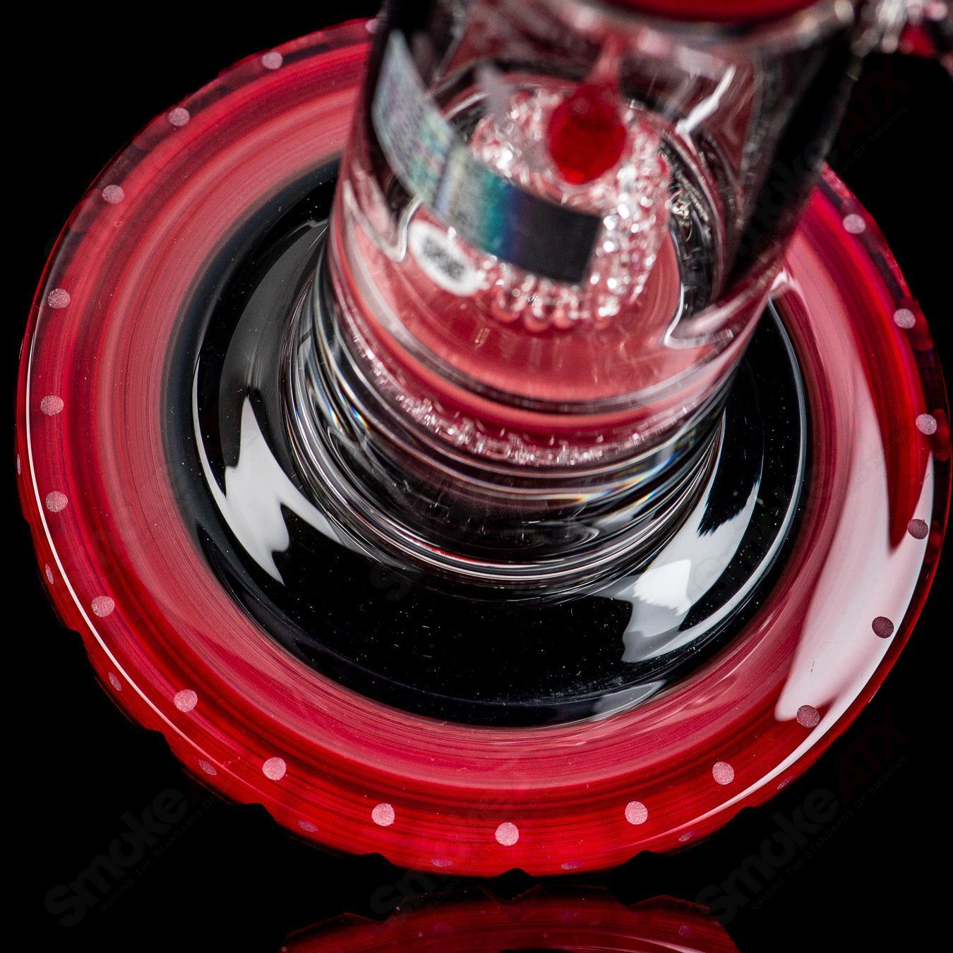 Mobius 50T V6 Hybrid 2025 glass waterpipe with intricate design and clear glass body, showcasing its sleek, modern style.