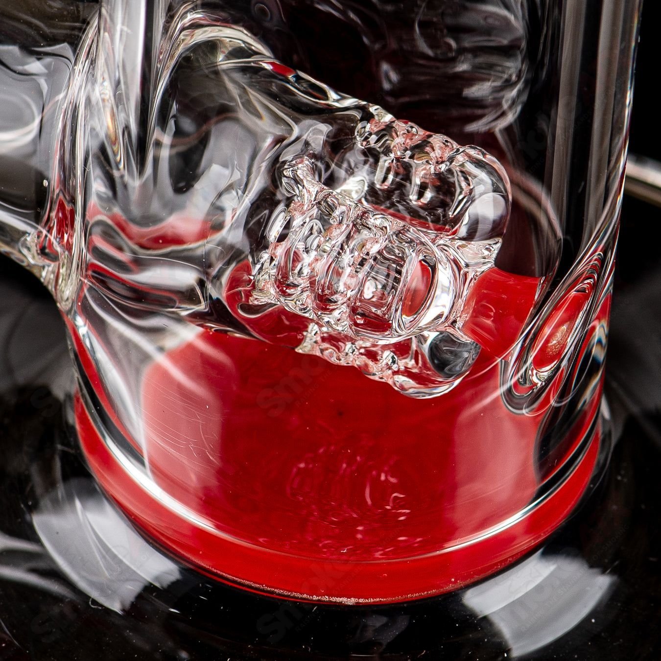 Sovereignty Glass 8-arm Mini 3-Part Partial Accent straight tube with intricate glass detailing and vibrant colors.
