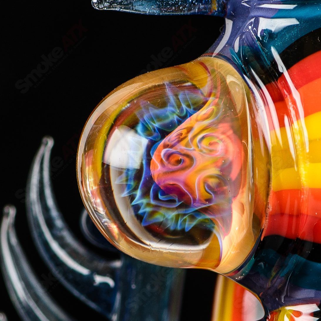Alien Cthulhu rig by Freeek Glass, a colorful heady glass concentrate rig with intricate alien and Cthulhu design.
