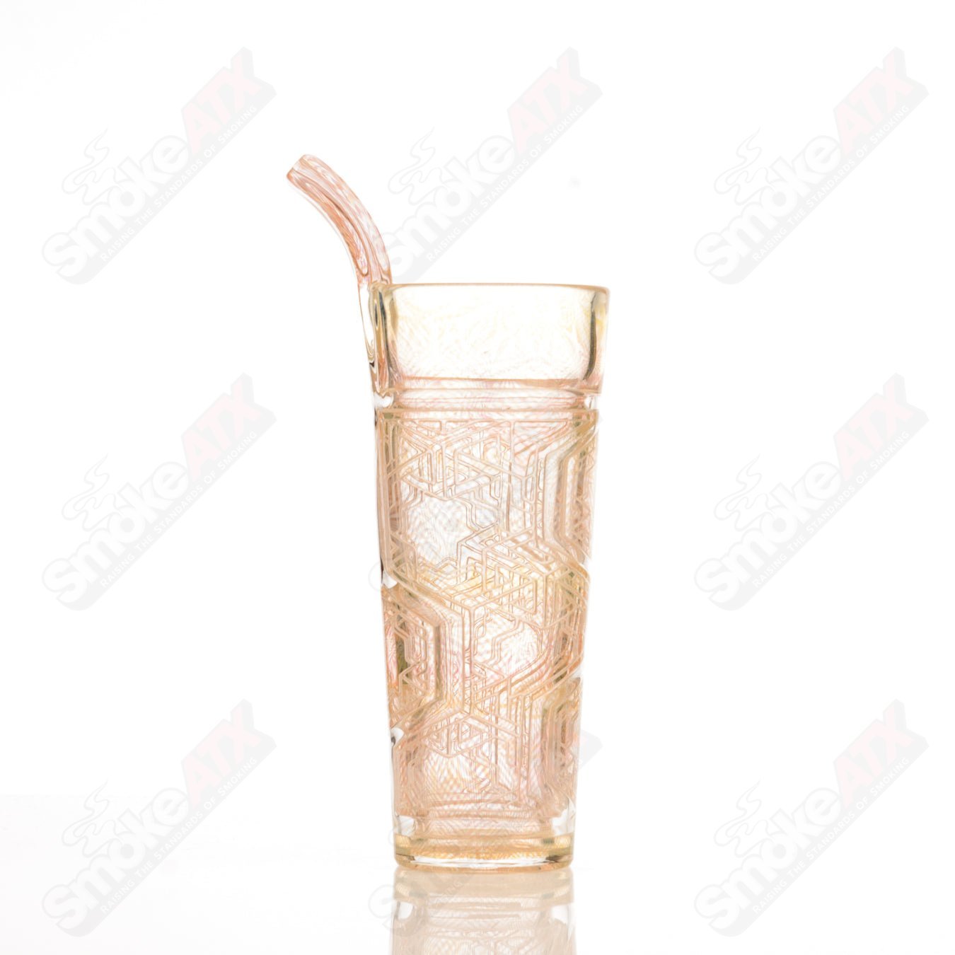 Avant-Garde Sizelove Chewy Tesseract drinking cup with built-in straw, modern heady glass design on transparent glass.