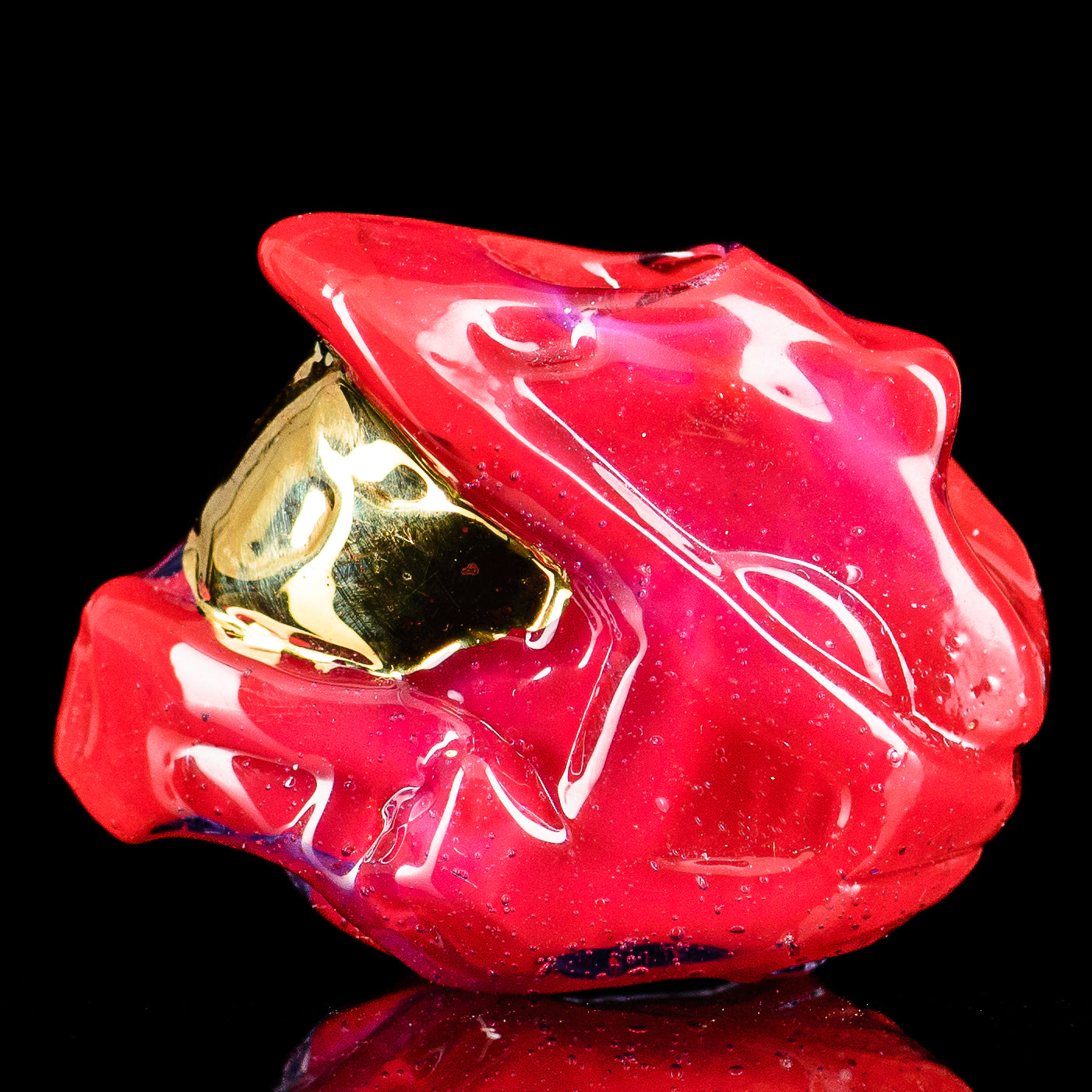 Heady Glass Flat Halo Master Chief Pendant by Tony Kazy, detailed ceramic pendant featuring a Halo-themed design.