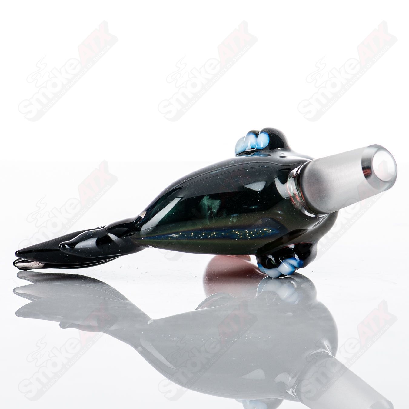 Burtoni Glass cock bowl slide for glass smoking pipes, featuring clear glass design with smooth curves and detailed craftsmanship.