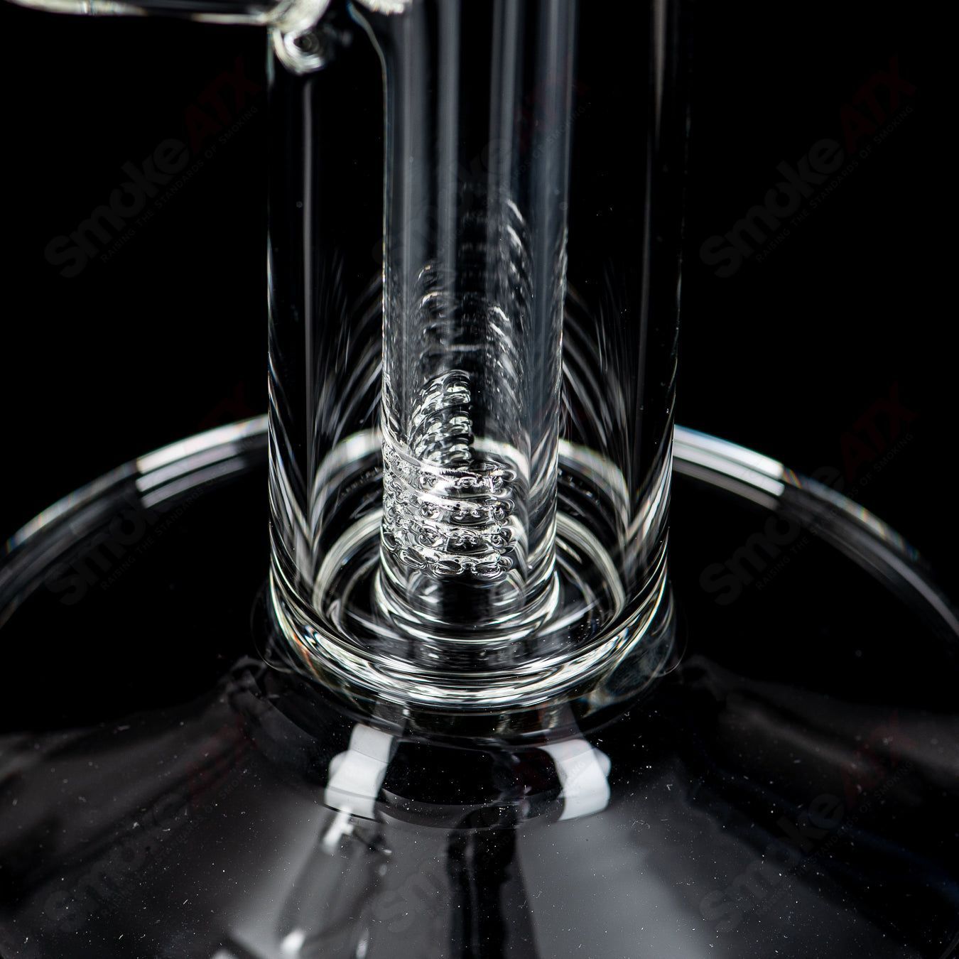 Fixed clear 180W Fillacello Millie by Sovereignty Glass, a detailed heady glass piece with intricate design and vibrant colors.