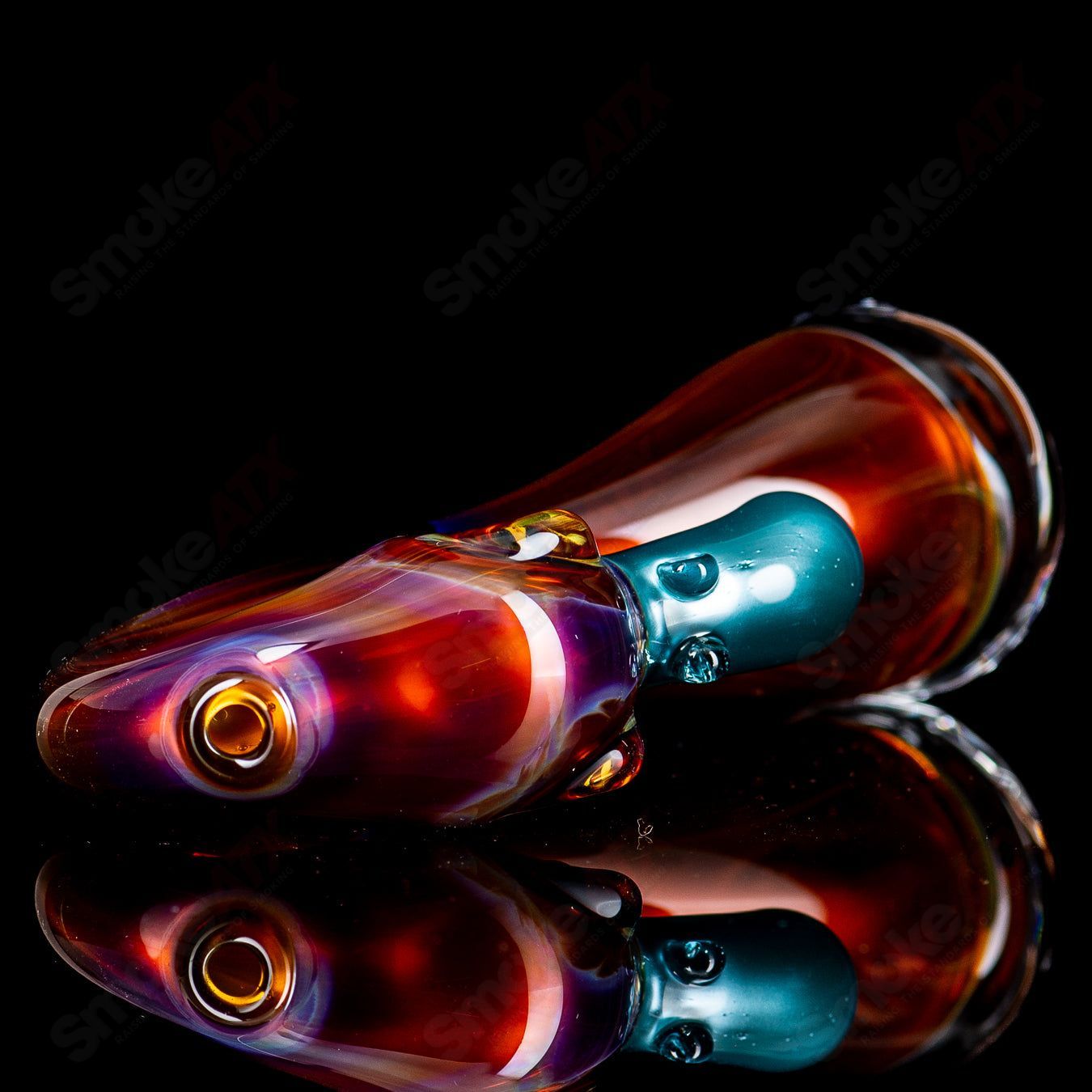 Pink flamingo-shaped Puffco dry top by Burtoni Glass, with intricate glasswork and vibrant colors for a stylish look.