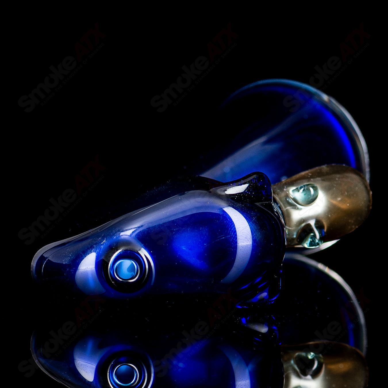 Flamingo-shaped Puffco dry top by Burtoni Glass, crafted from clear glass with intricate flamingo design, for Puffco devices.