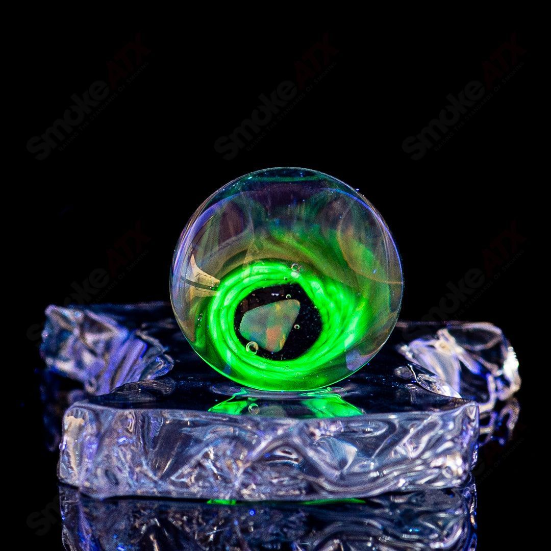 Opal eye cone top Indo Glass 710 product with clear glass and intricate cone-shaped design, showcasing craftsmanship.