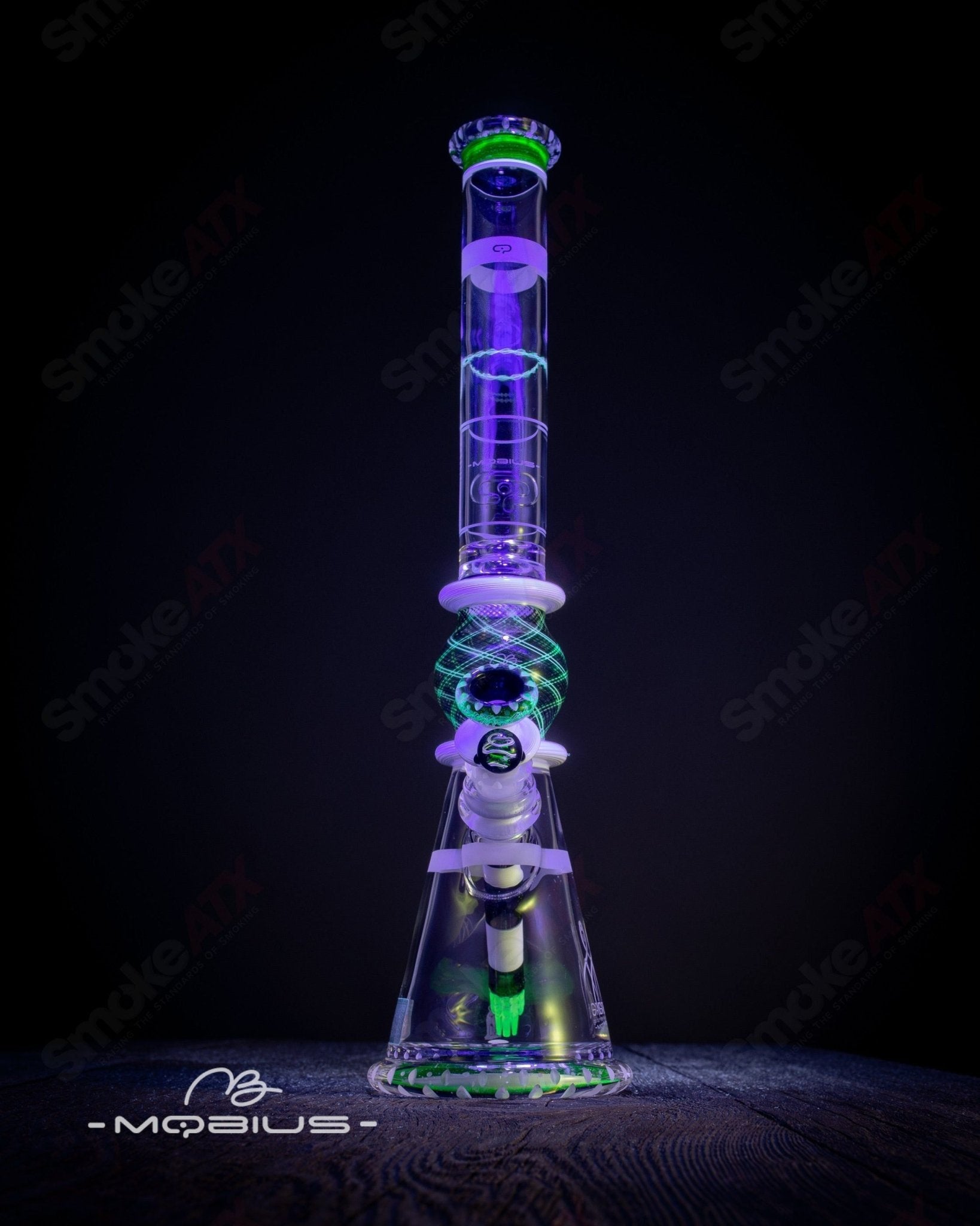 Mobius GRB 16 Circle Solo signed glass beaker, numbered 11 of 2024, with clear glass and circular design.