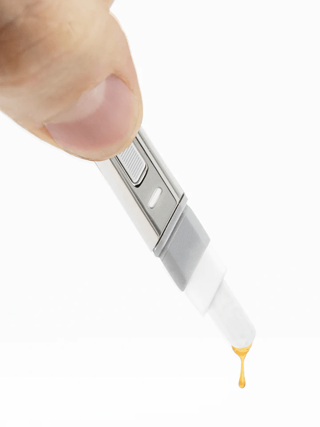 Guardian Gray Puffco Hot Knife Loading Tool for vaporizer accessories, featuring a sleek gray handle and precision tip.