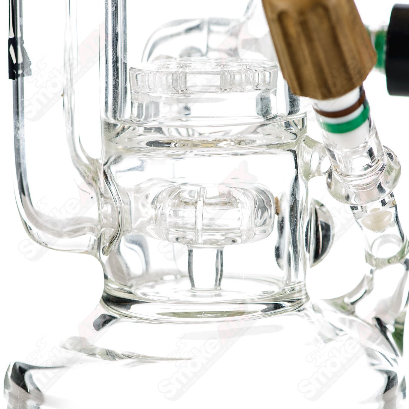 Hitman Glass King Chess Piece Torch Rig with straight tube design, featuring a detailed king chess piece as the main feature.