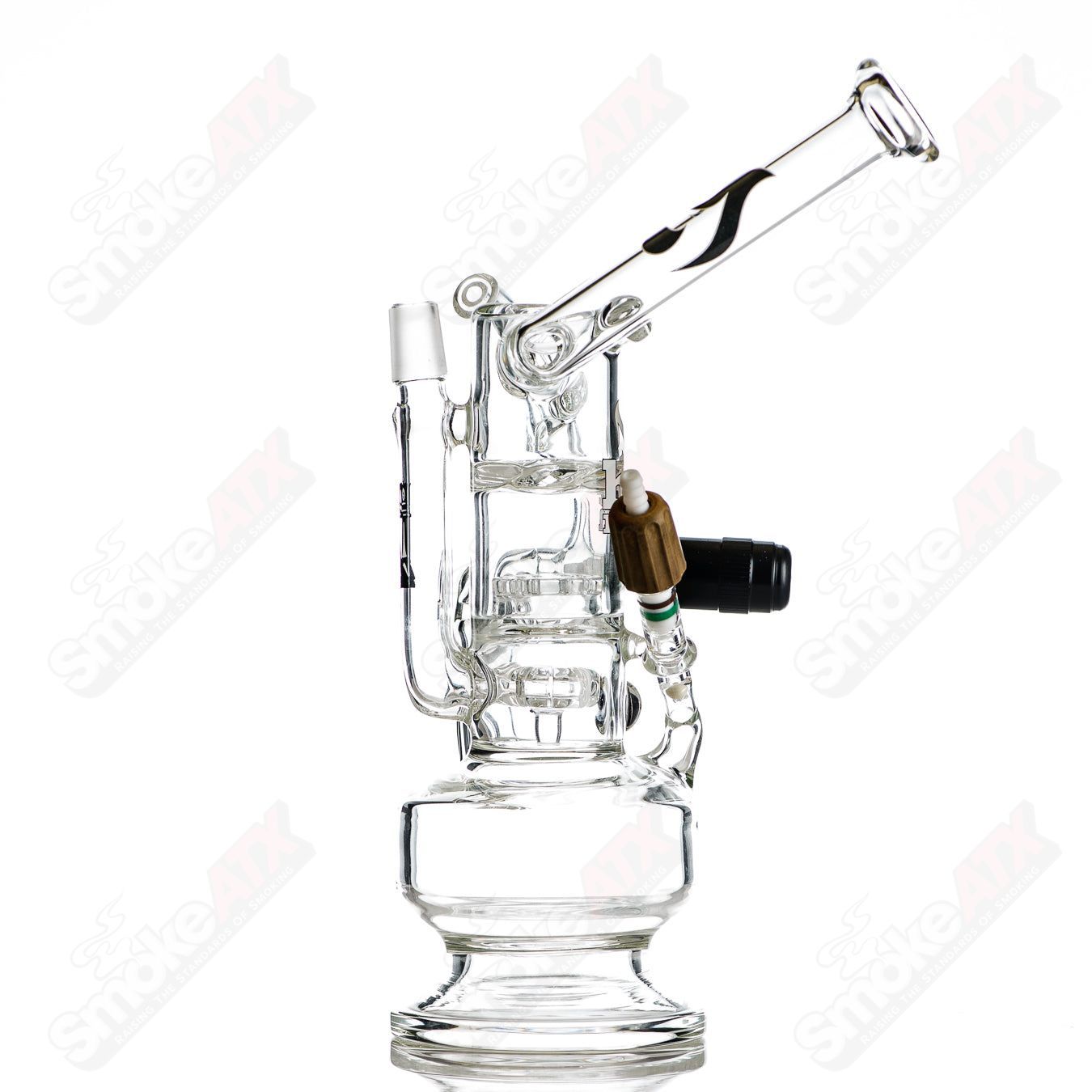 Heady glass King chess piece torch rig by Hitman Glass, featuring a detailed king design and straight tube construction.