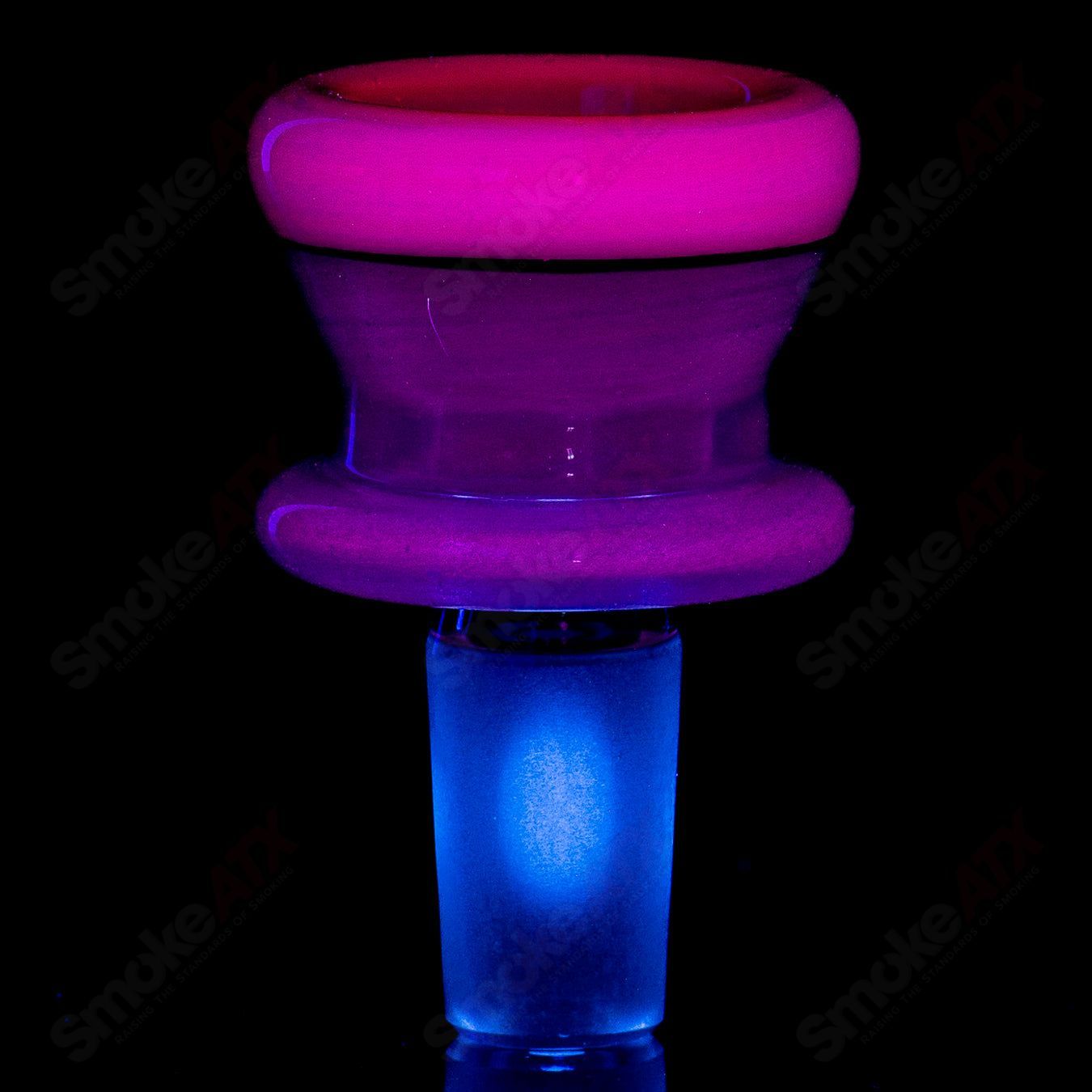 Mobius Heady Glass Nuc Matrix Circle Solo bubbler, featuring intricate glasswork and a sleek design for smoking enjoyment.