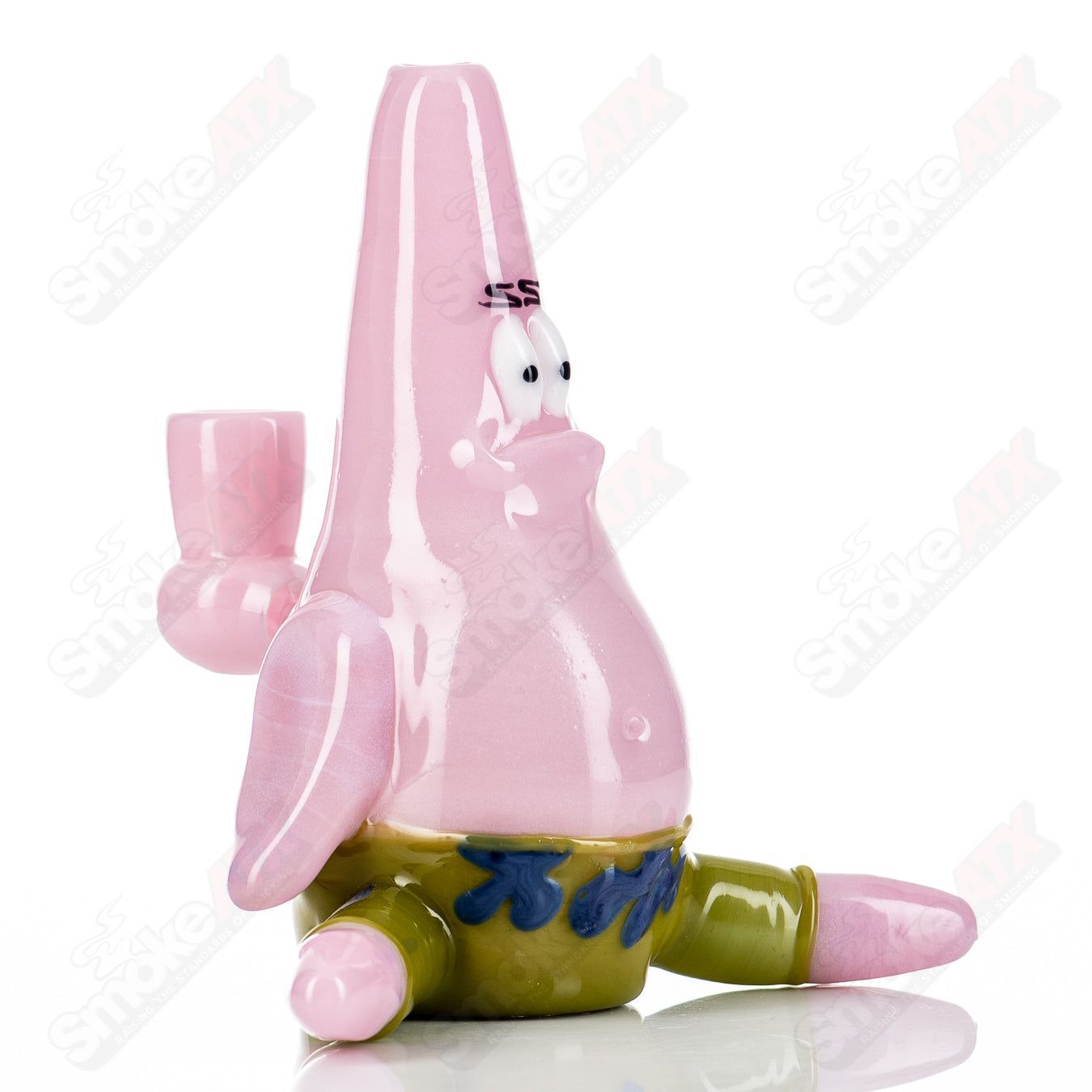 Hendy Patrick Rig Heady Glass concentrate rig with intricate designs and clear glass accents for dabbing and concentrate use