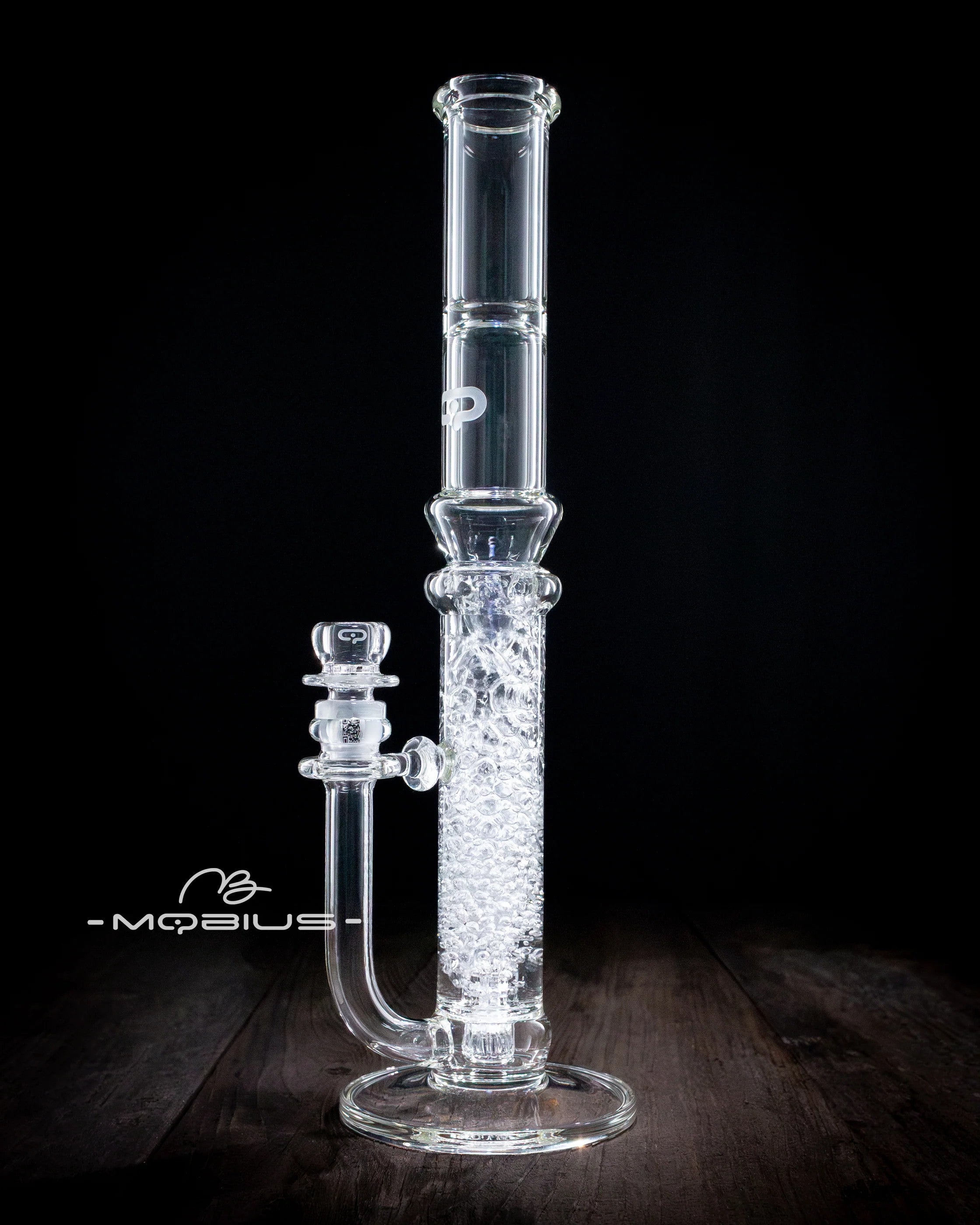 Mobius 45T Tall Stereo Matrix Splash Trap V1 waterpipe made of clear glass, featuring intricate design and water filtration system.