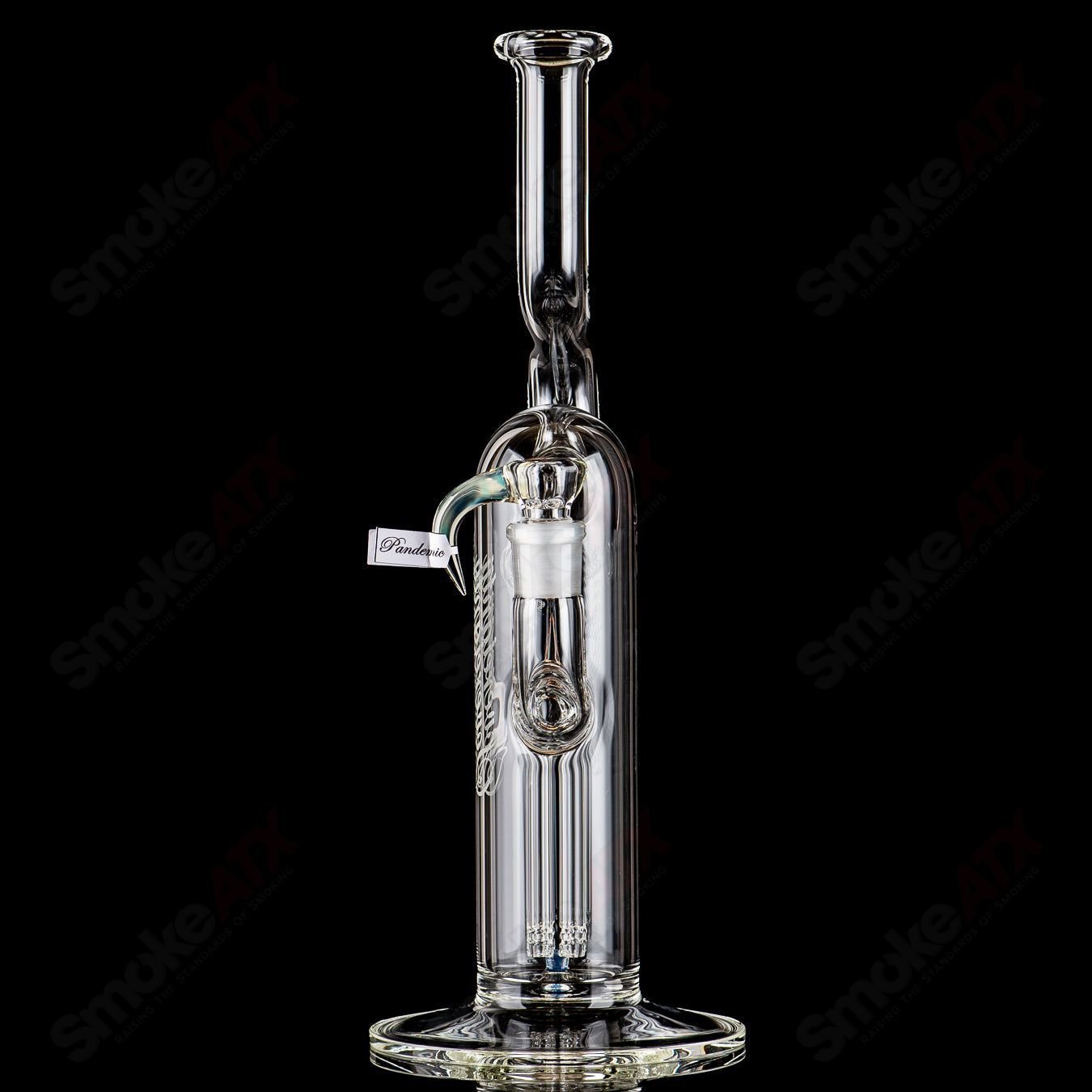 Sovereignty Glass Queen Fixed 4 Arm Minor Accent straight glass tube with natural neck design.