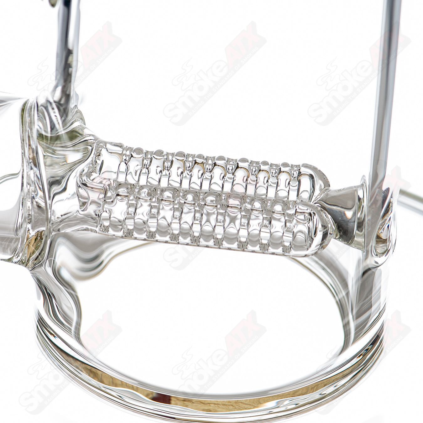 Sovereignty Glass Queen G-Line Sovereignty straight glass tube with clear, smooth design and precise craftsmanship.
