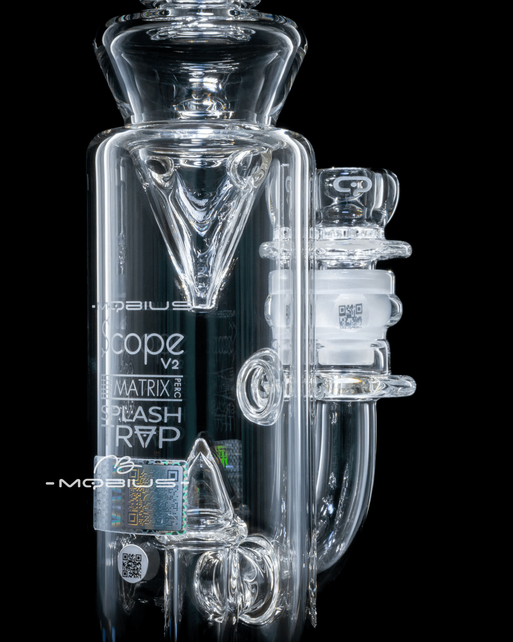Clear Scope Matrix V2 Mobius glass straight tube with SplashTrap splashguard, designed for smooth smoking experiences.