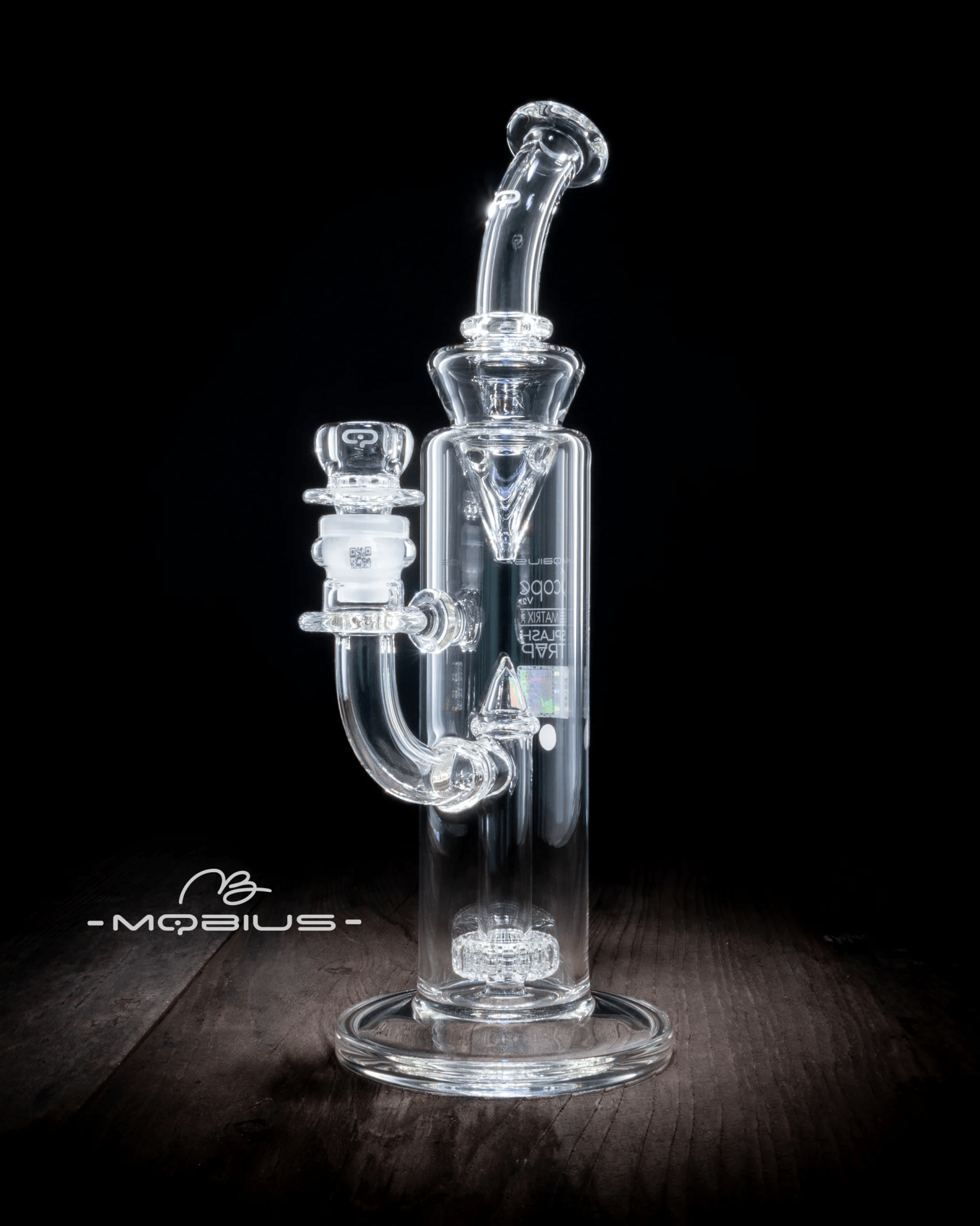 Clear Scope Matrix V2 Mobius glass straight tube with Splashtrap design, showcasing its sleek, transparent construction.