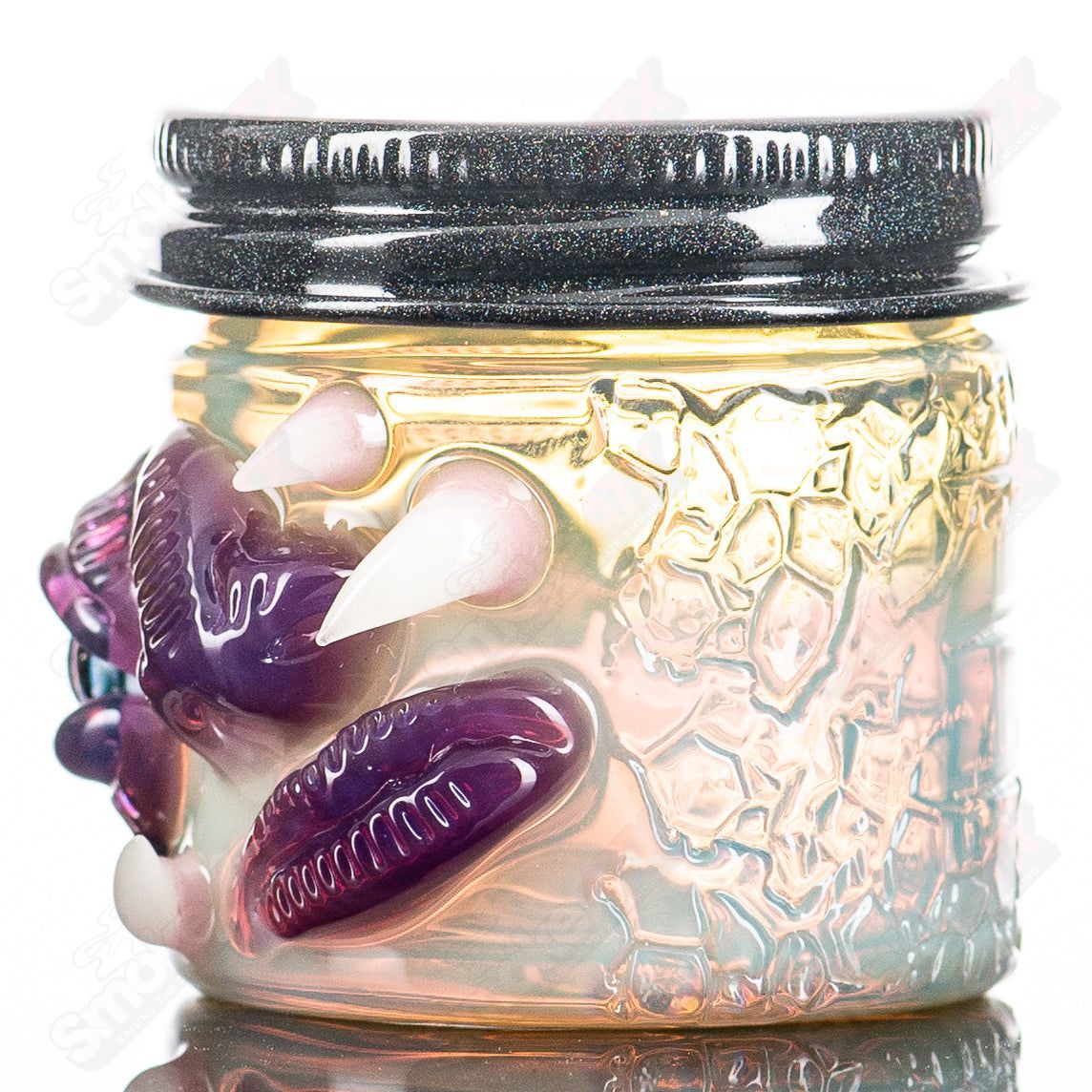 Silver Cloud Royal Jelly glass jar by Baller Jar X Salt, eco-friendly container with silver-cloud design for storing royal jelly.