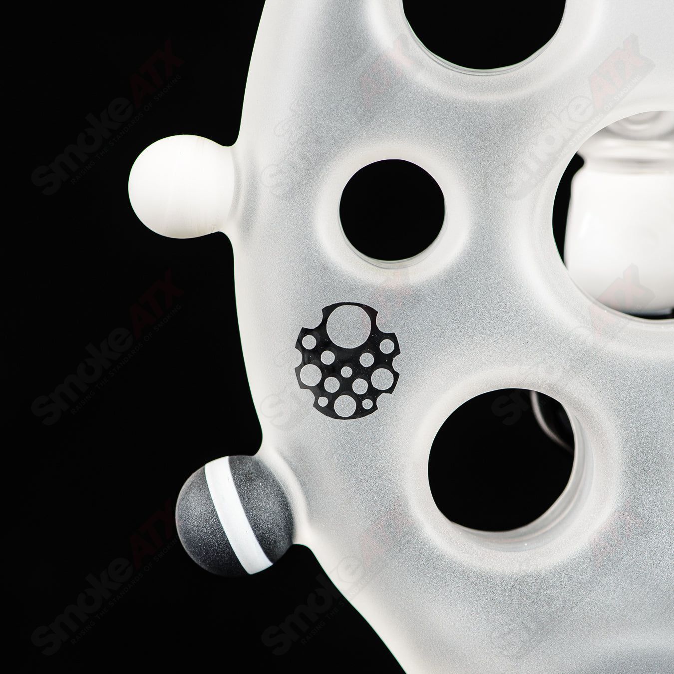 Swiss Perc 1 of 1 B&W XXL Classic heady glass pipe with Dizzle, KurtB, and CaC art details, showcasing intricate glasswork.